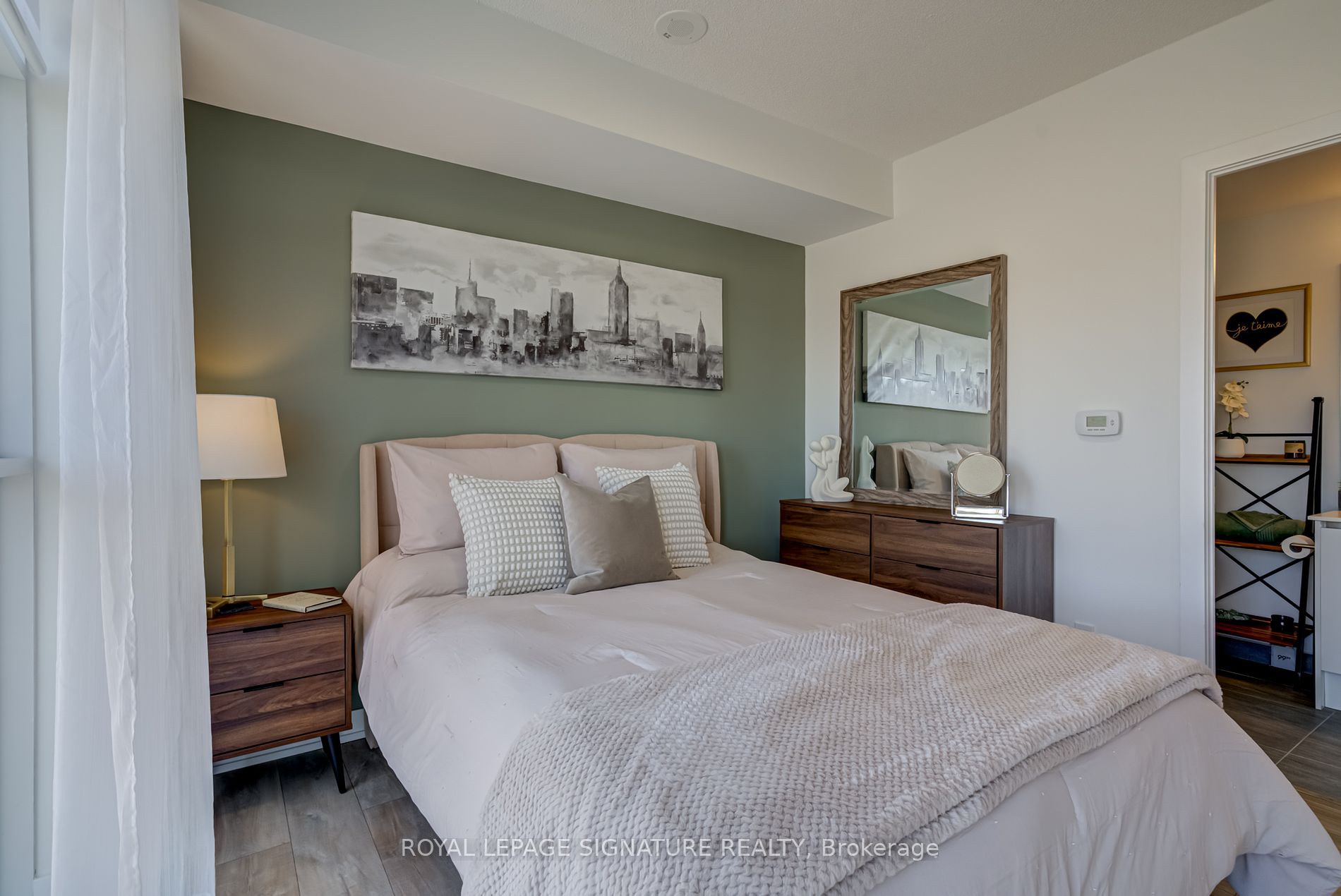 251 Manitoba St, #325
