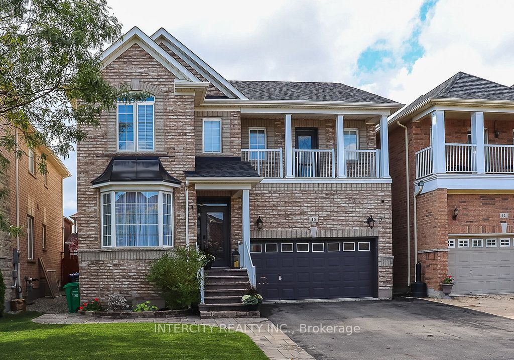 10 Silvershadow Terr