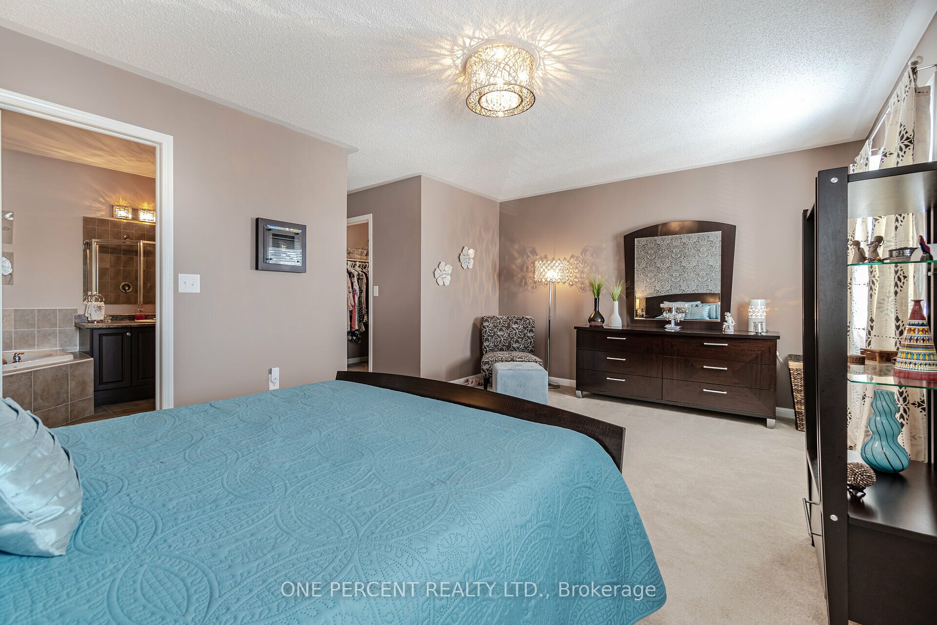 620 Ferguson Dr, #18