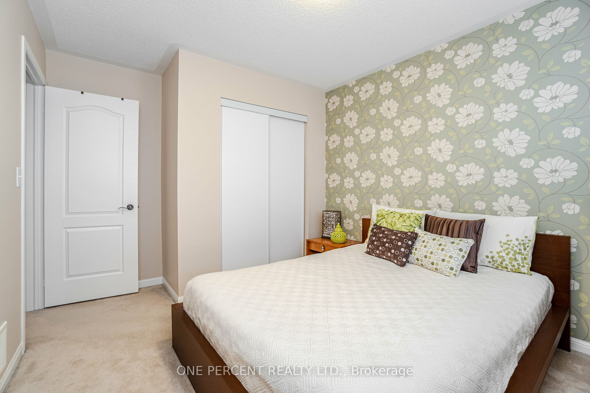 620 Ferguson Dr, #18