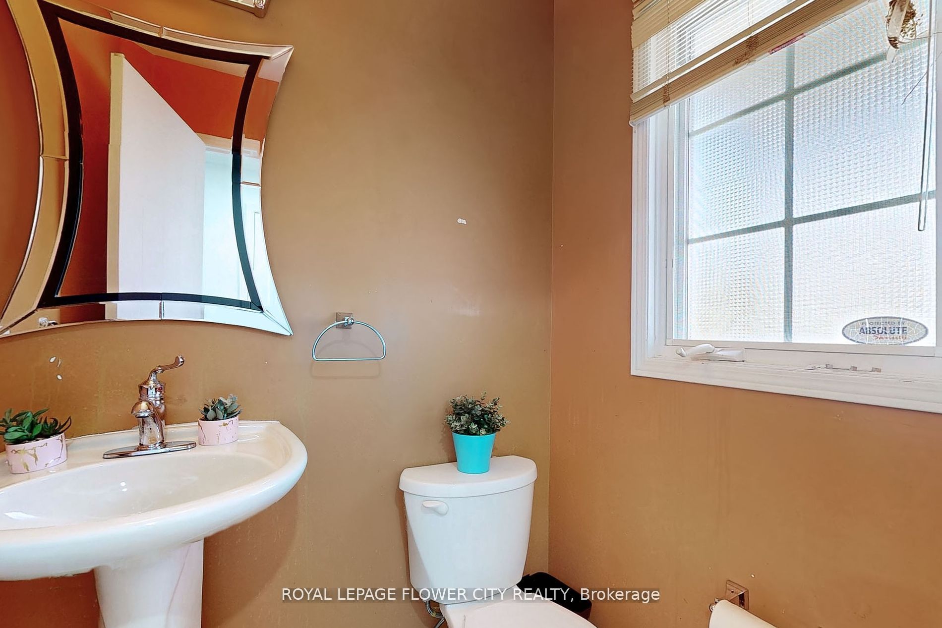 5950 Glen Erin Dr, #23