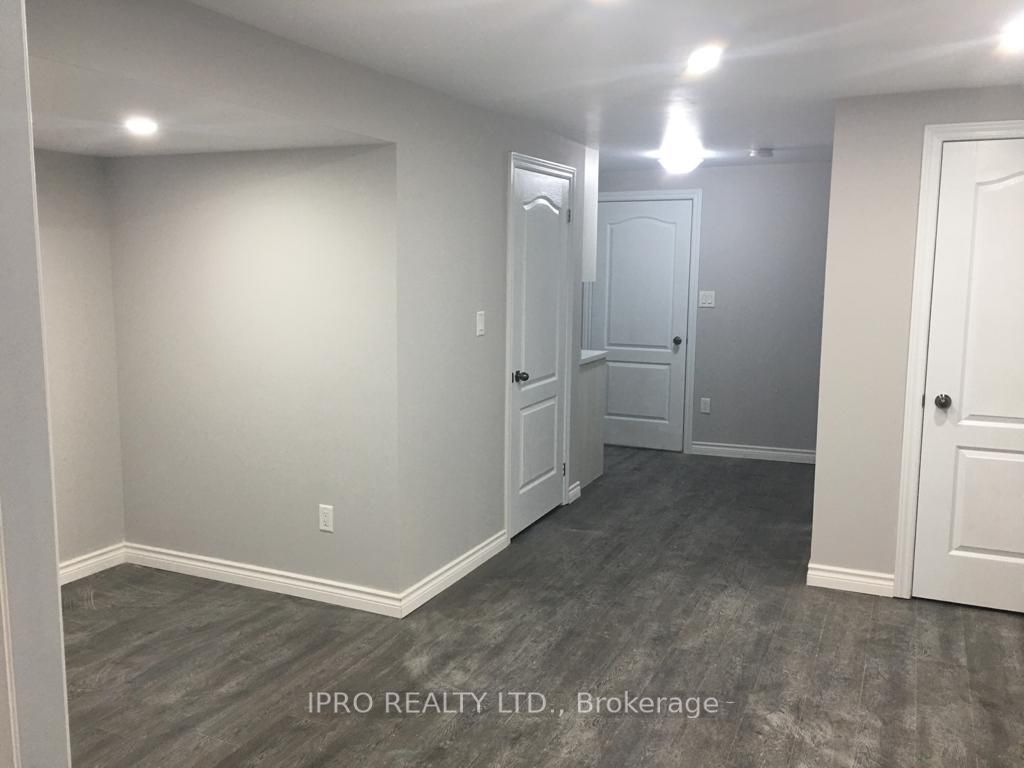 4694 Centretown Way