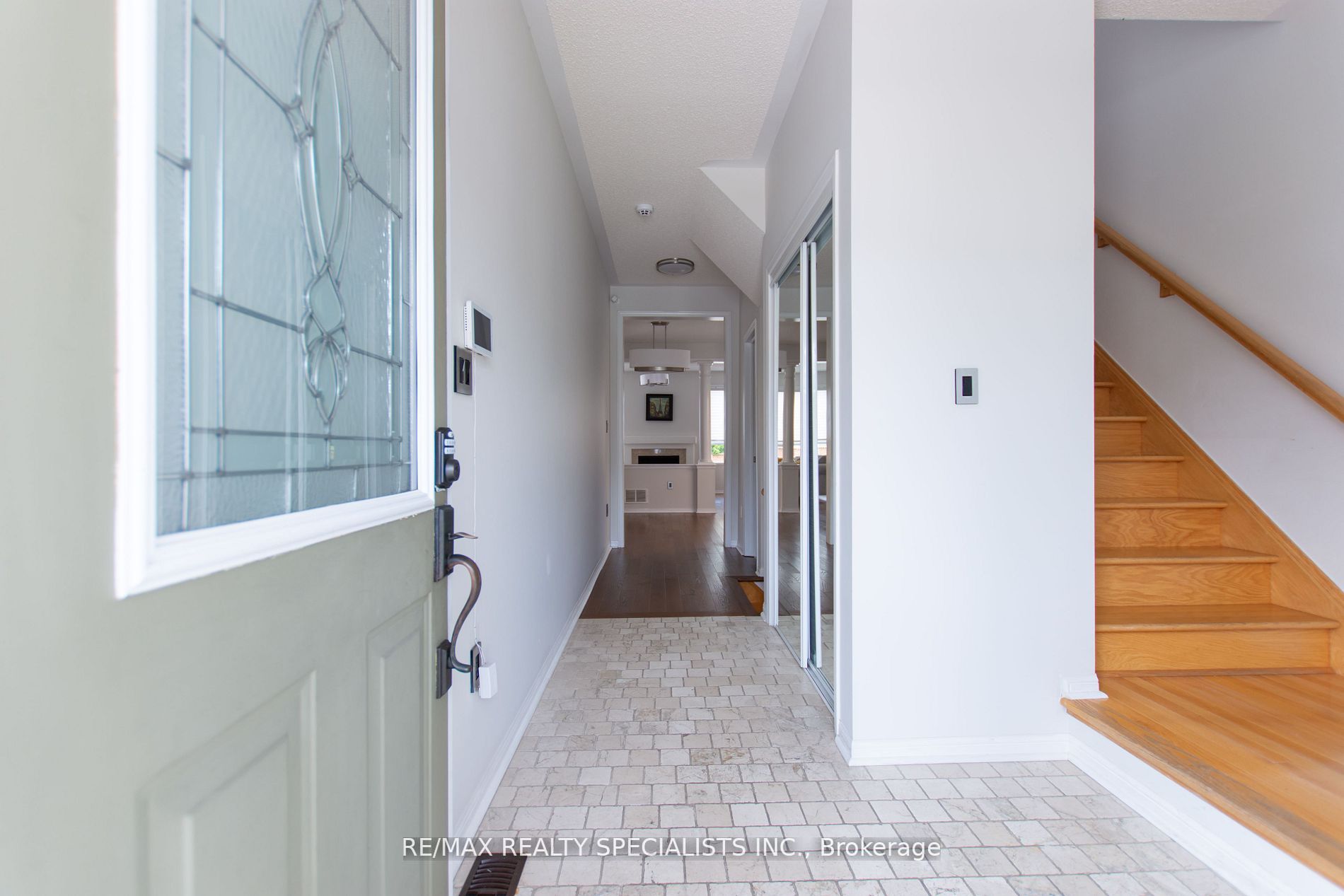 3829 Larisa Grove