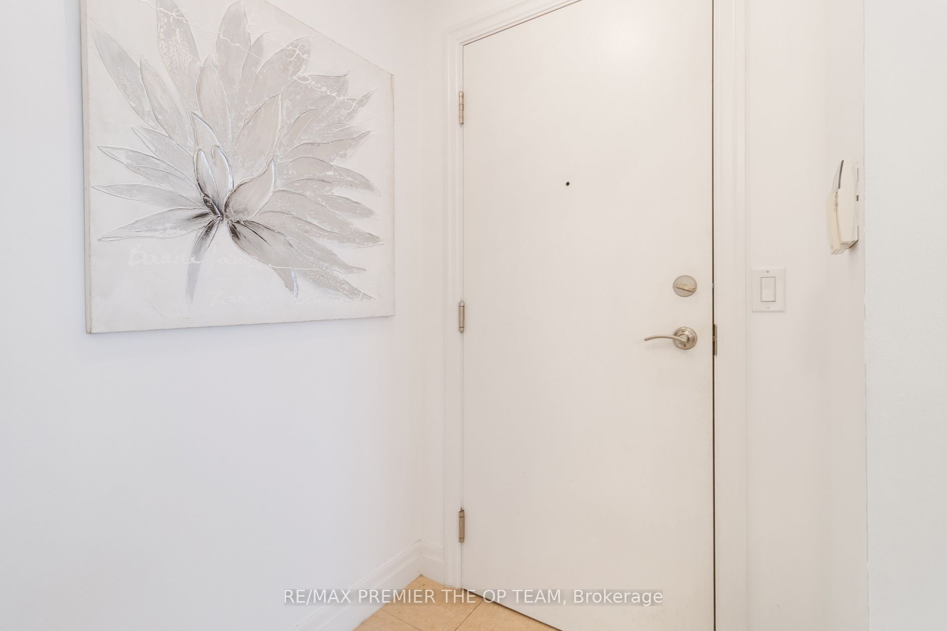 2121 Lakeshore Blvd W, #1003
