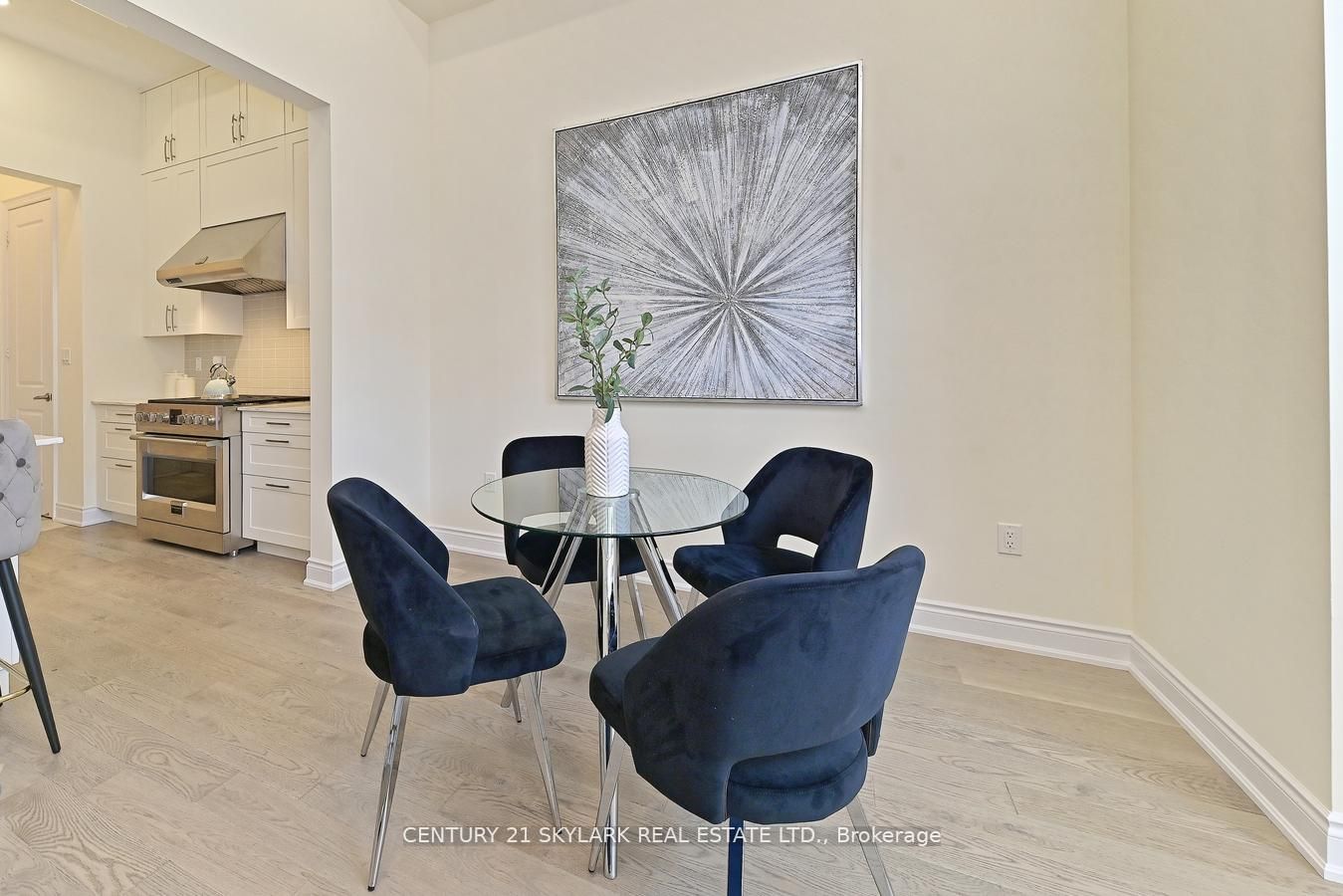 2404 Edward Leaver Tr