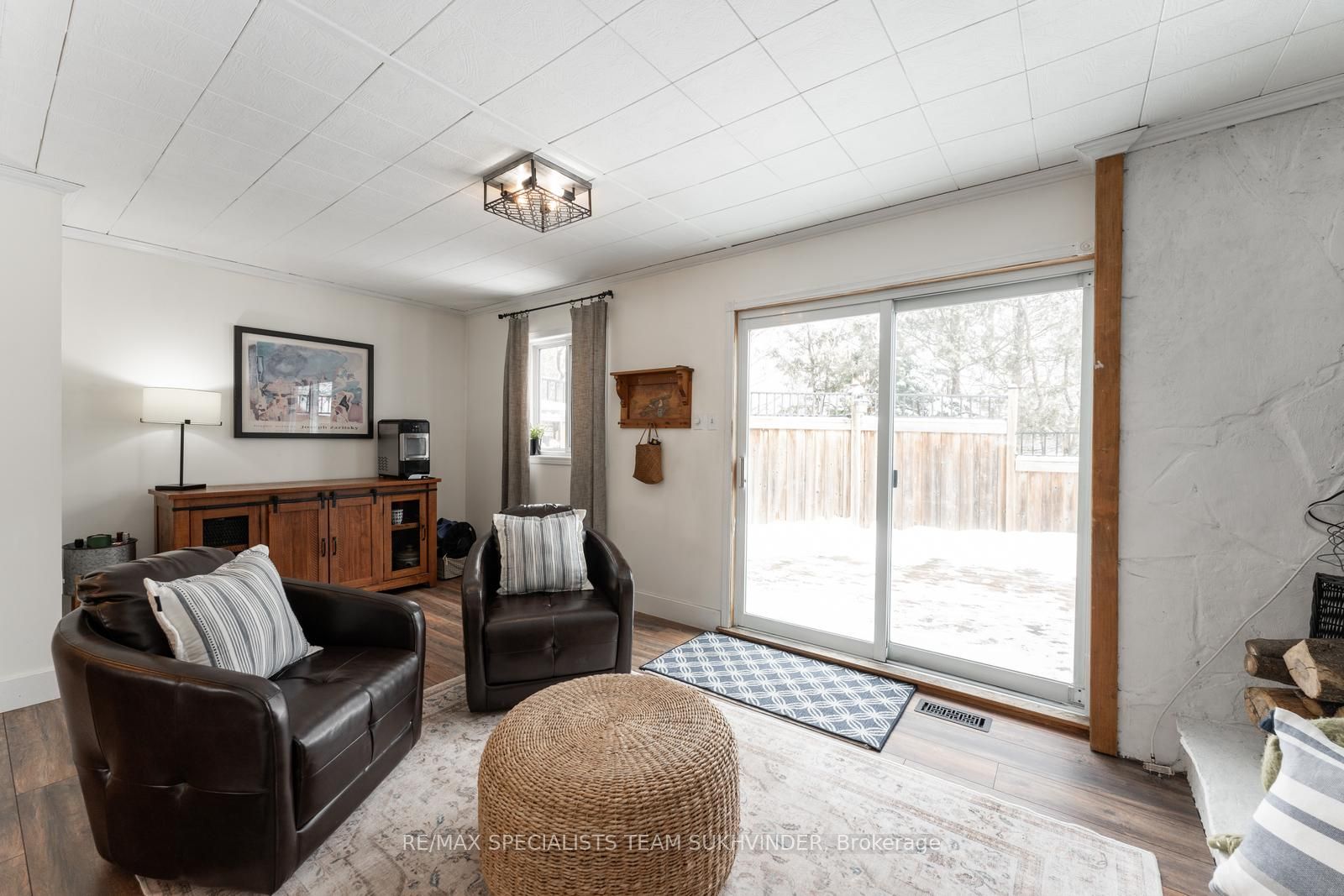 5992 Olde Base Line Road
