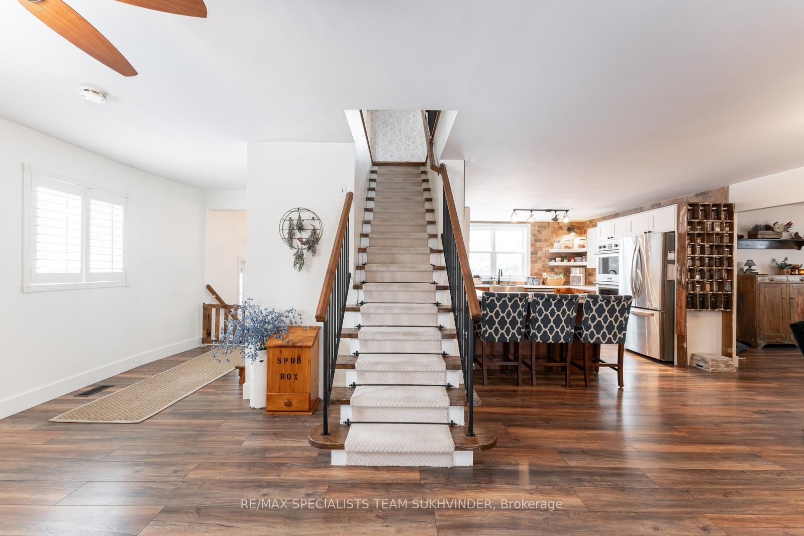 5992 Olde Base Line Road