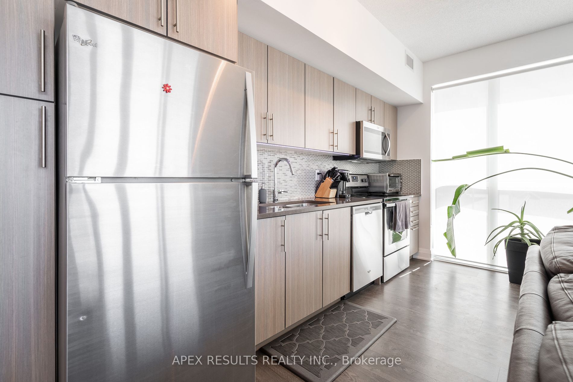 55 Speers Rd, #411