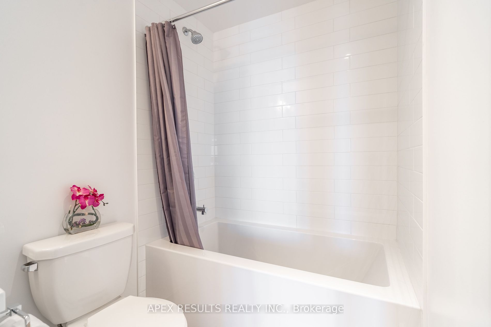 55 Speers Rd, #411