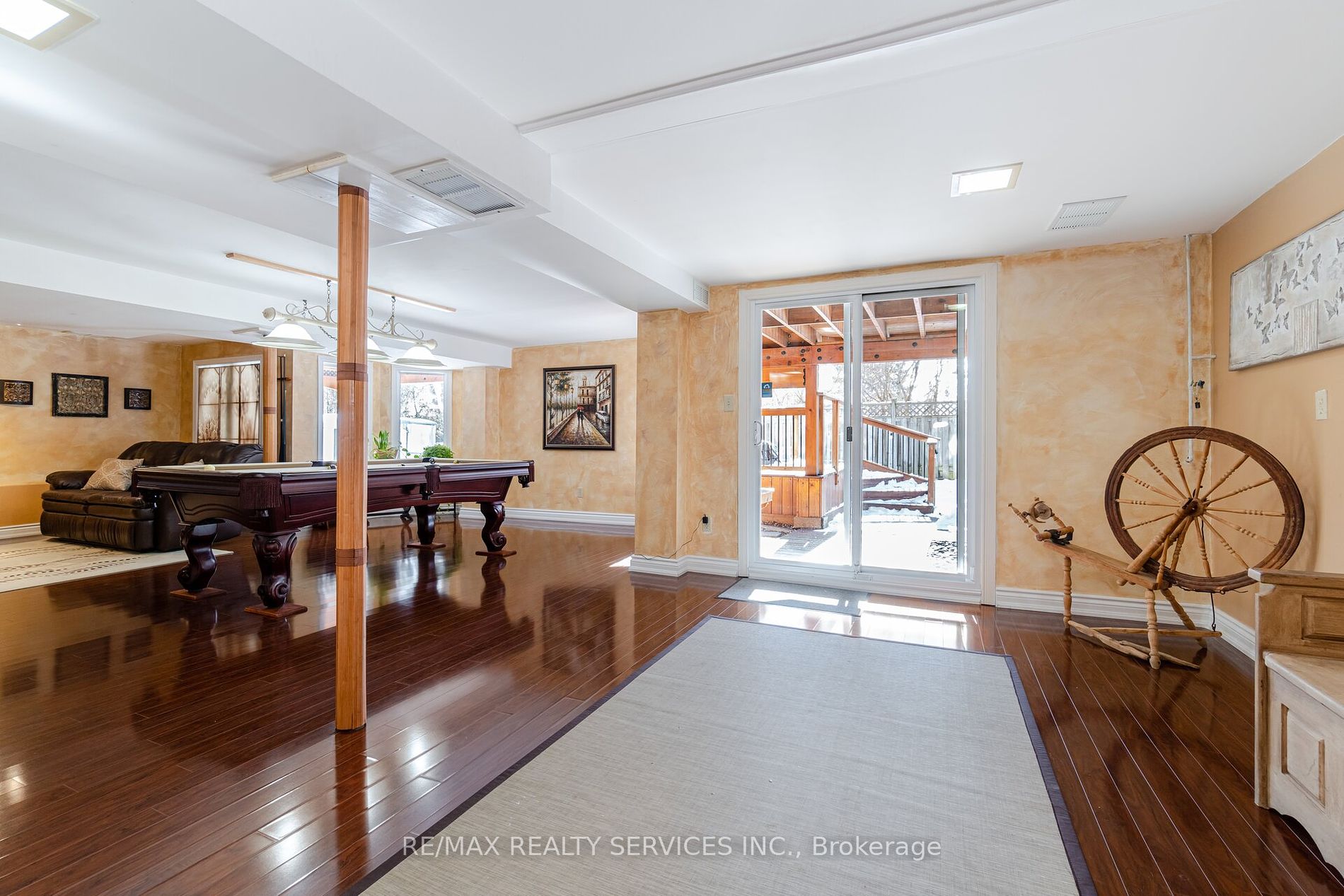 10 Hacienda Court