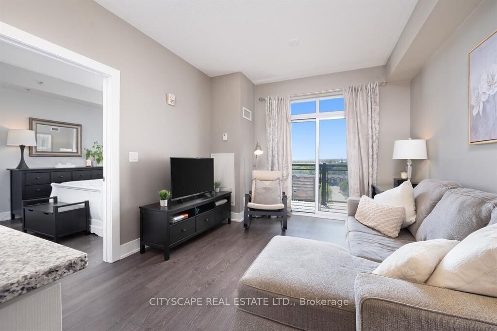 2490 Old Bronte Rd, #721