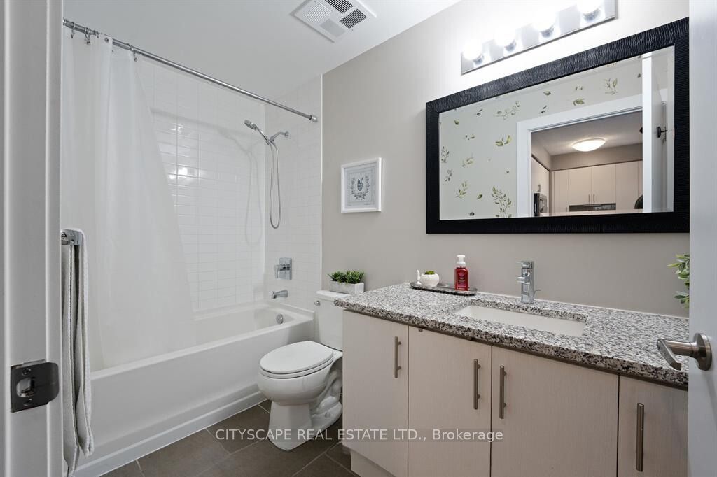 2490 Old Bronte Rd, #721