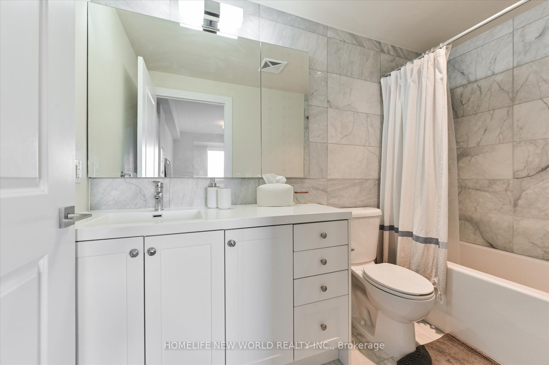 2 Old Mill Dr, #322