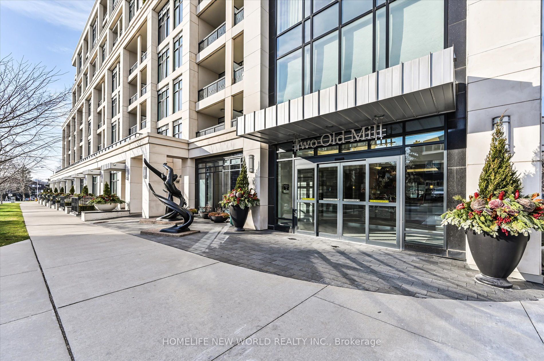 2 Old Mill Dr, #322