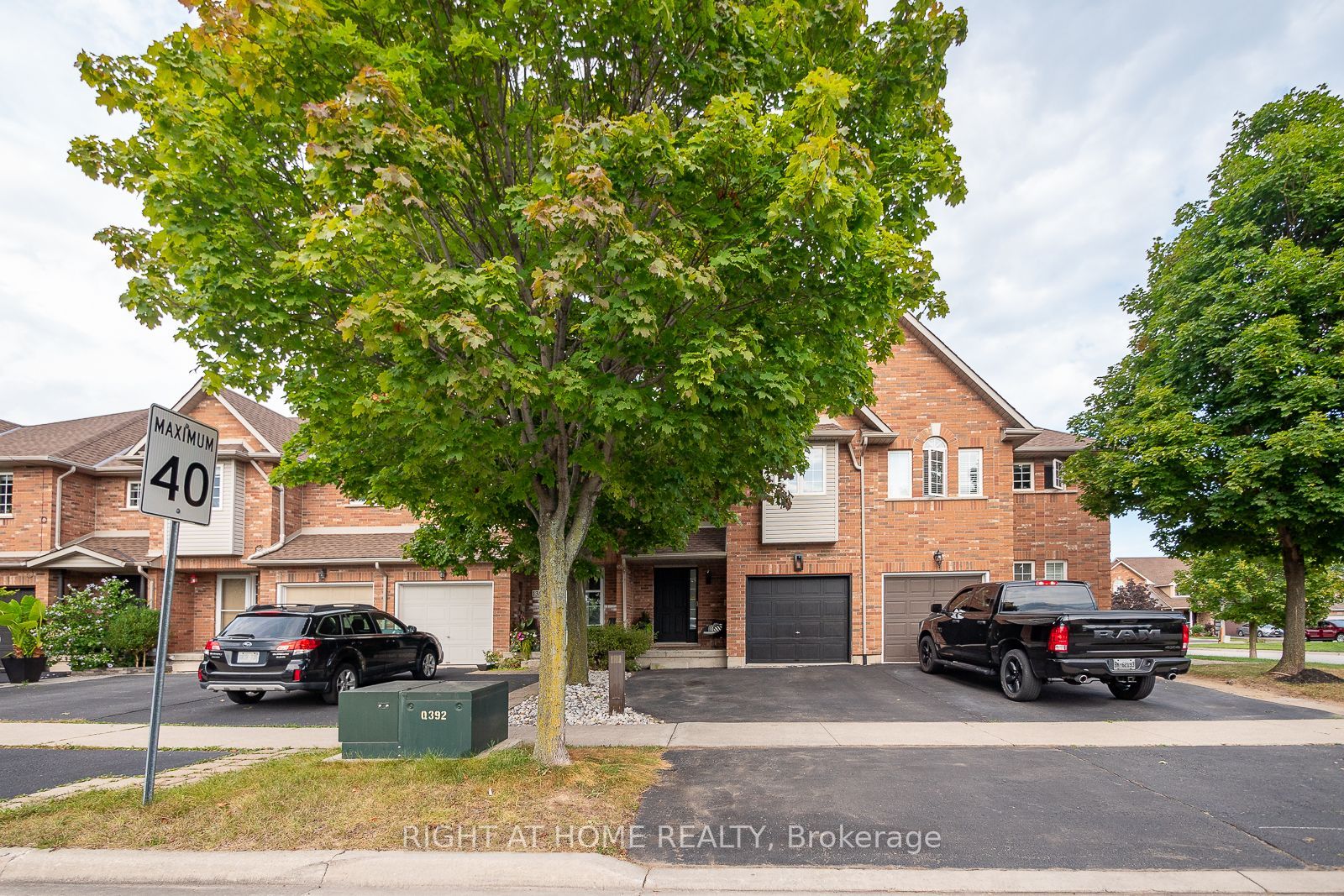 1351 Tobyn Dr