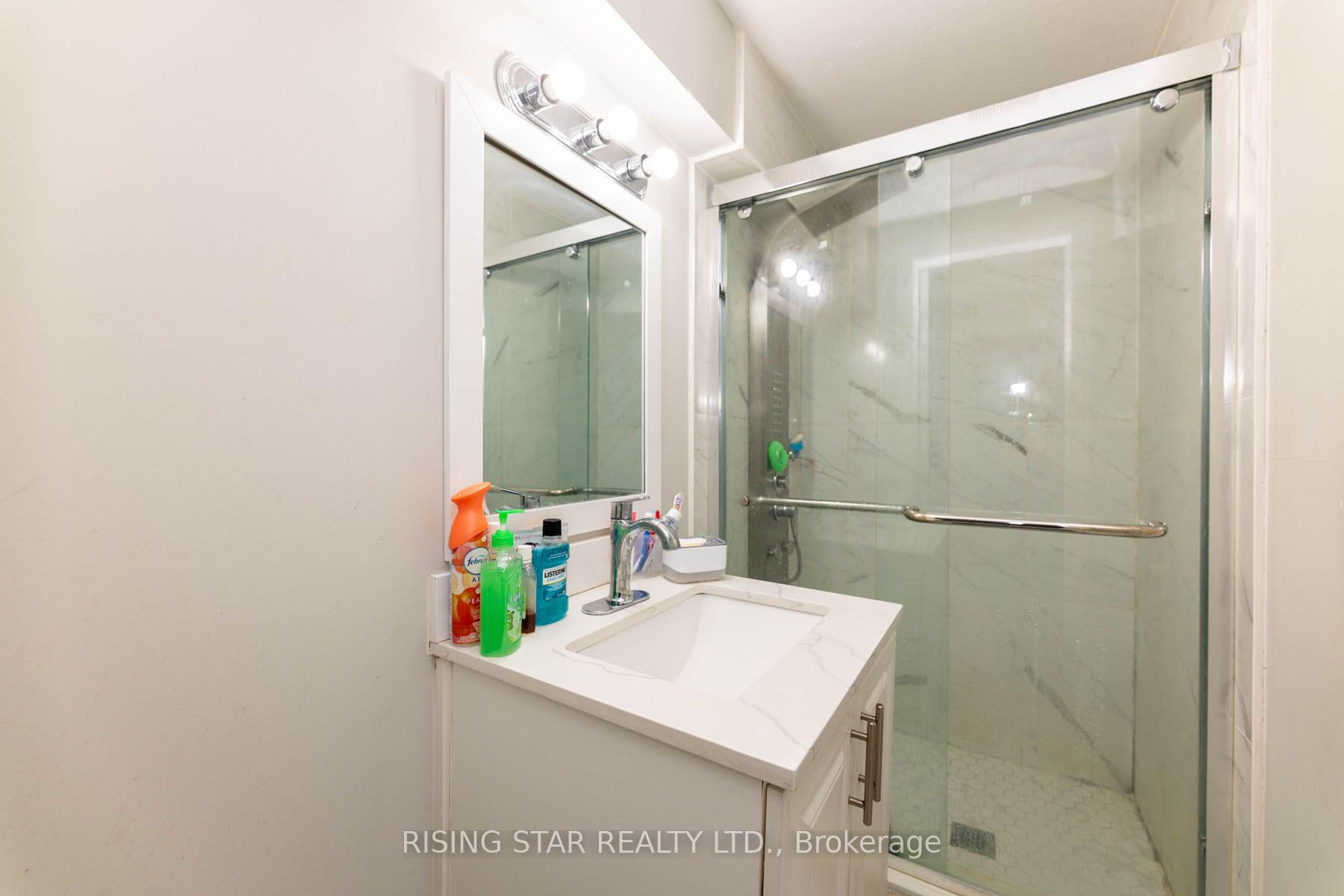 5 Tinton Cres