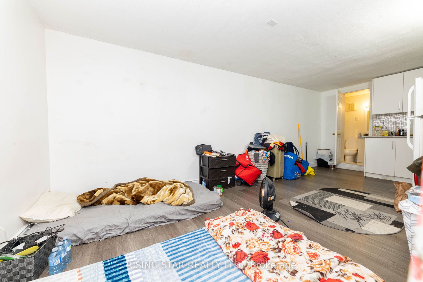 5 Tinton Cres