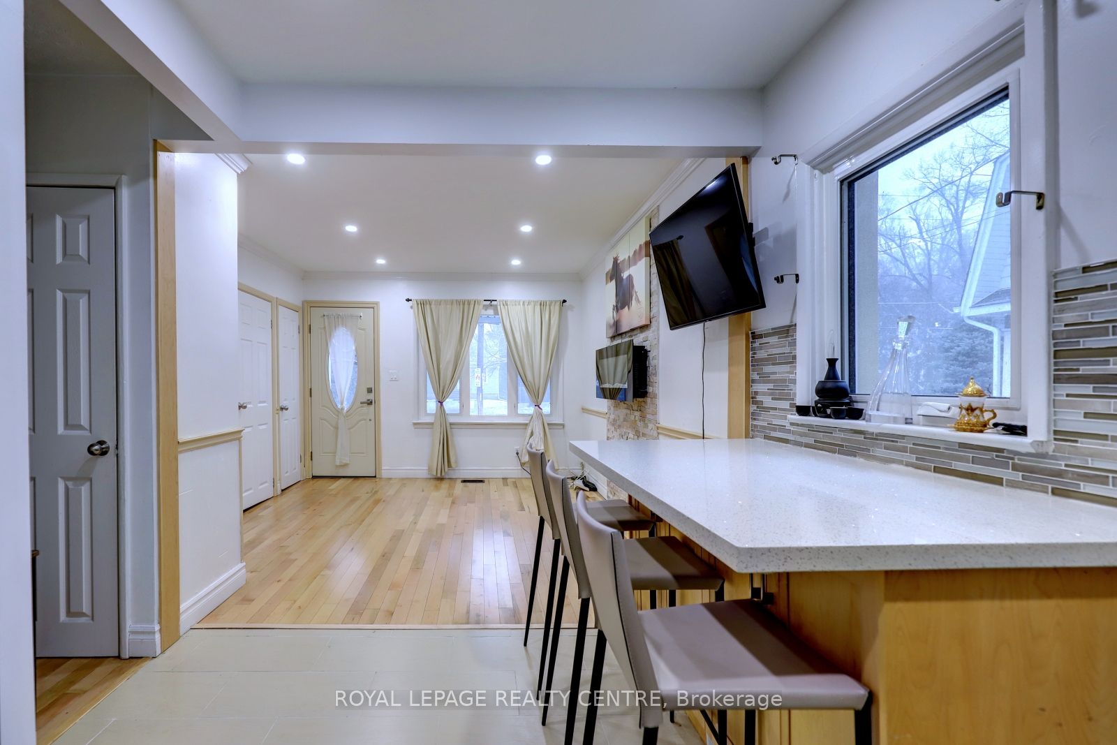 2014 Balsam Avenue