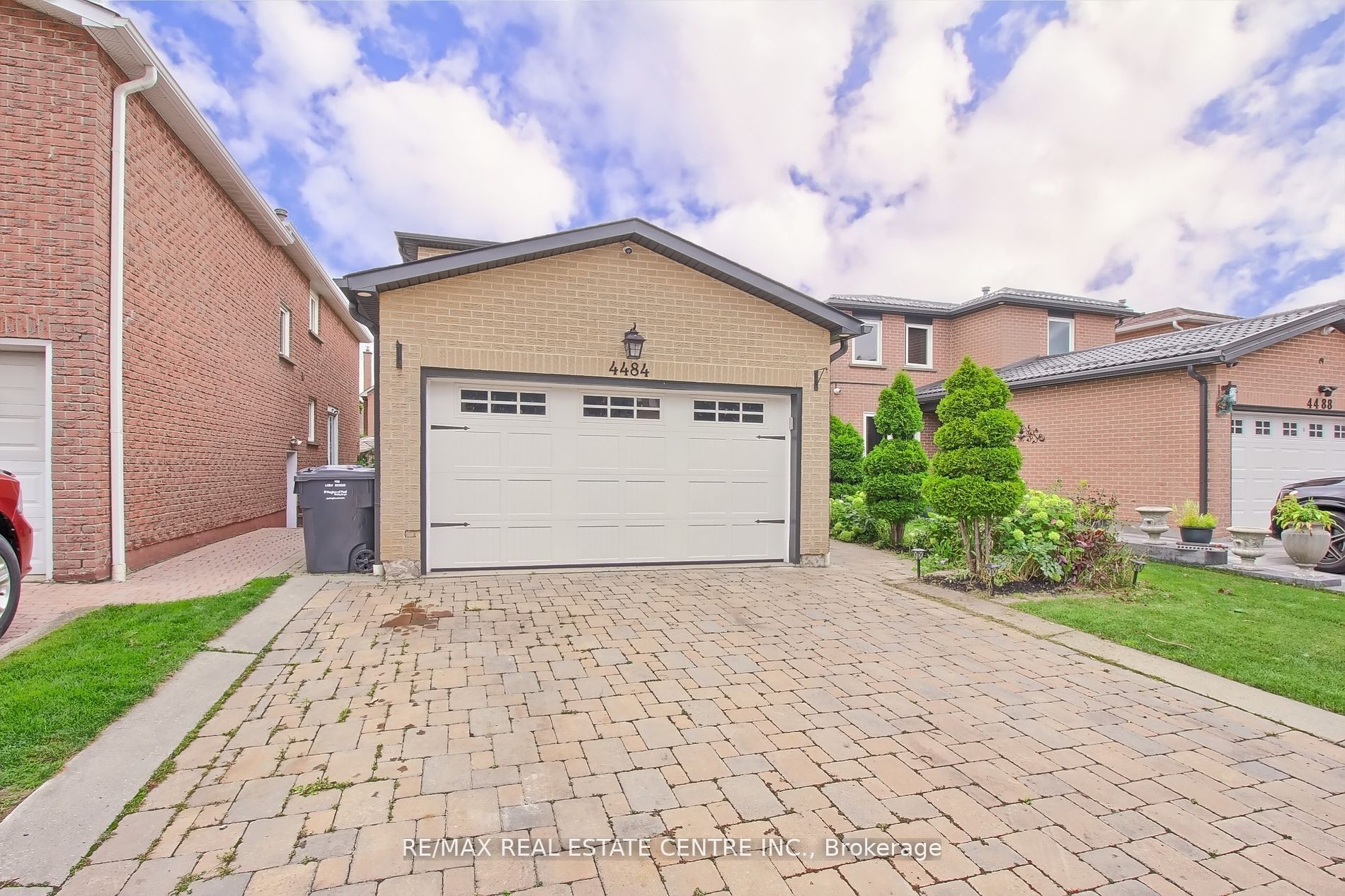 4484 Jenkins Crescent