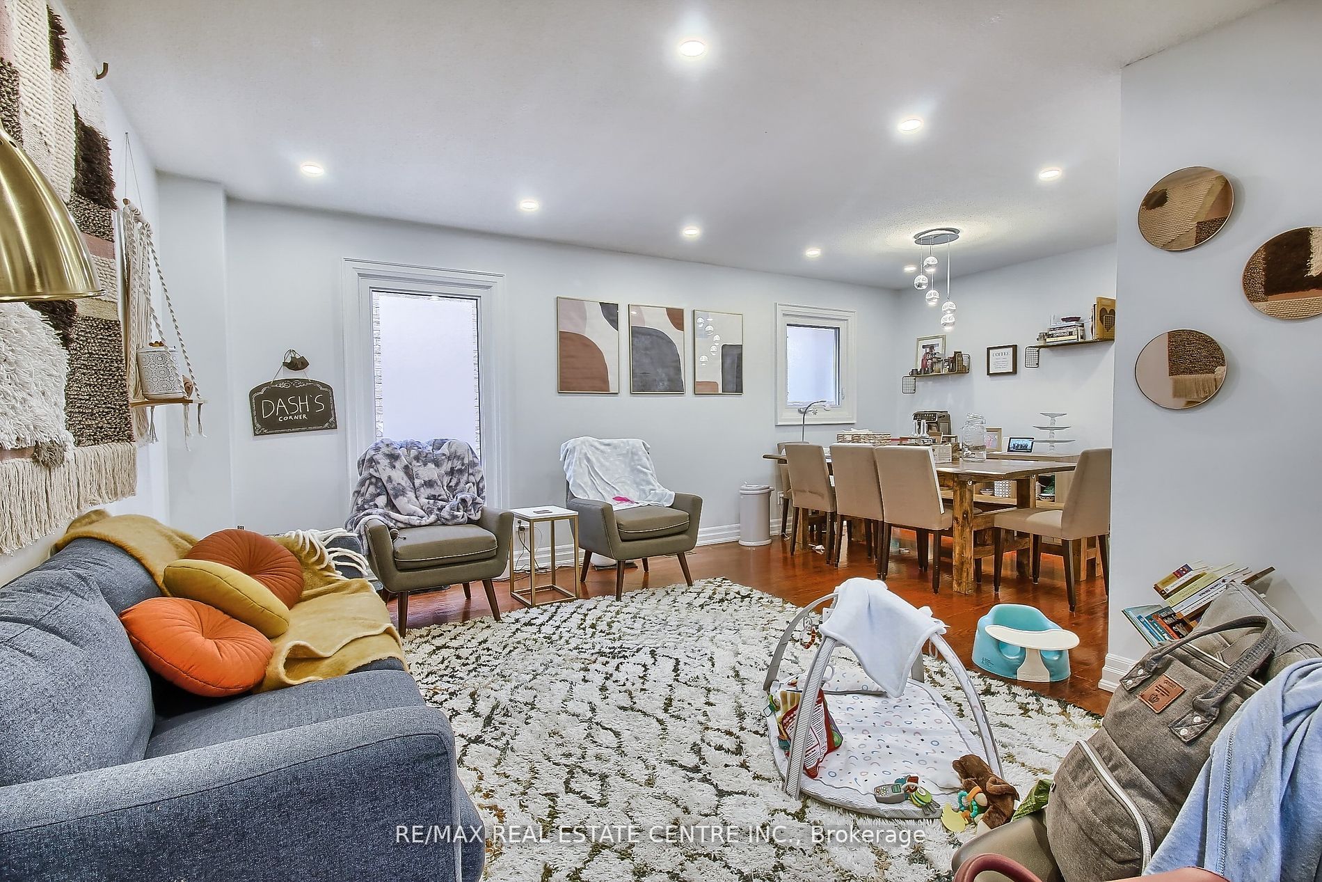 4484 Jenkins Crescent