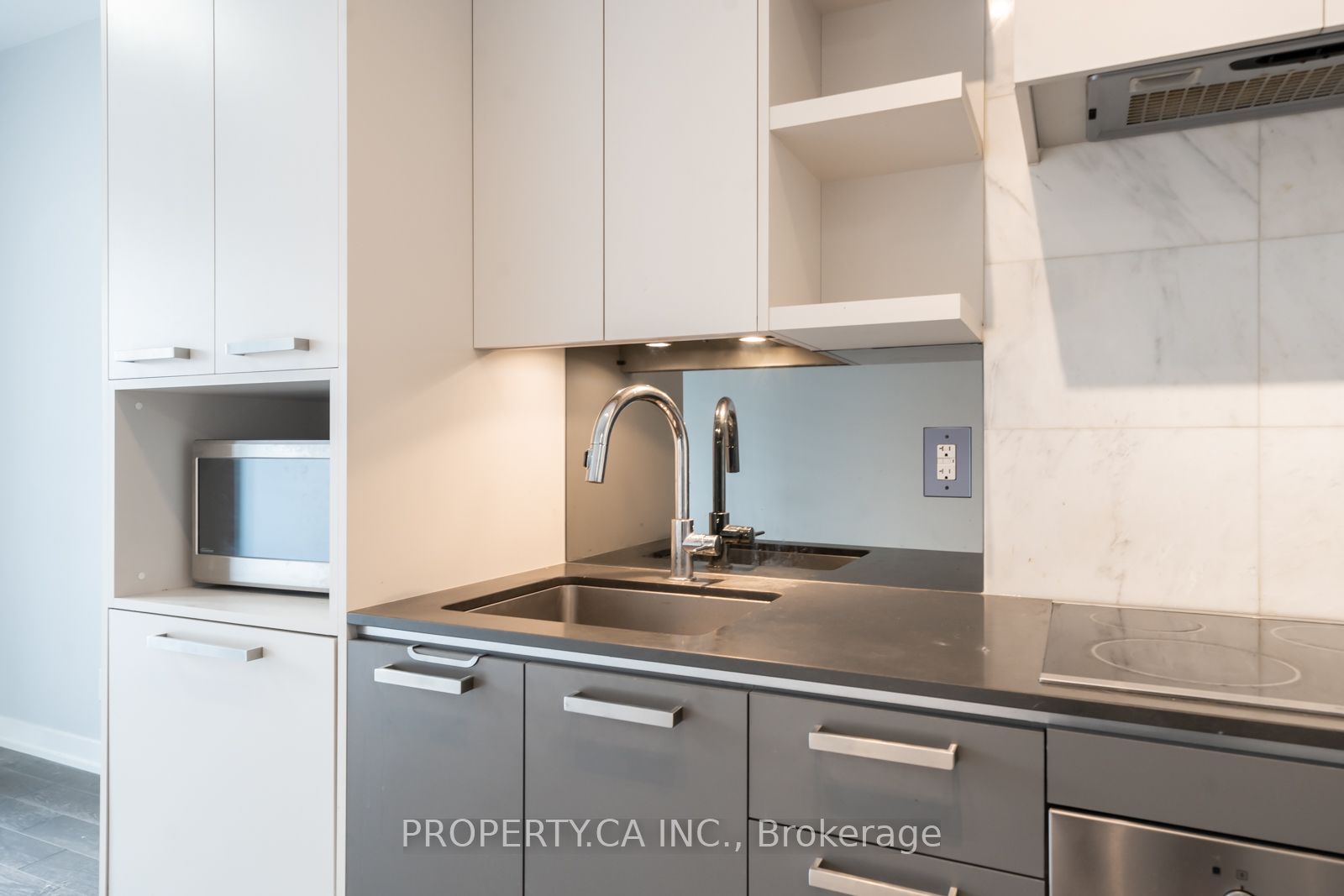 1830 Bloor Street W #335