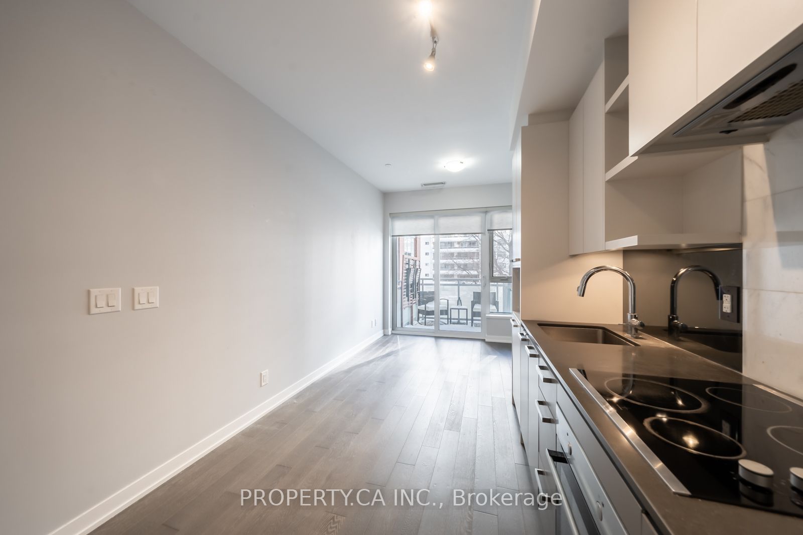 1830 Bloor Street W #335