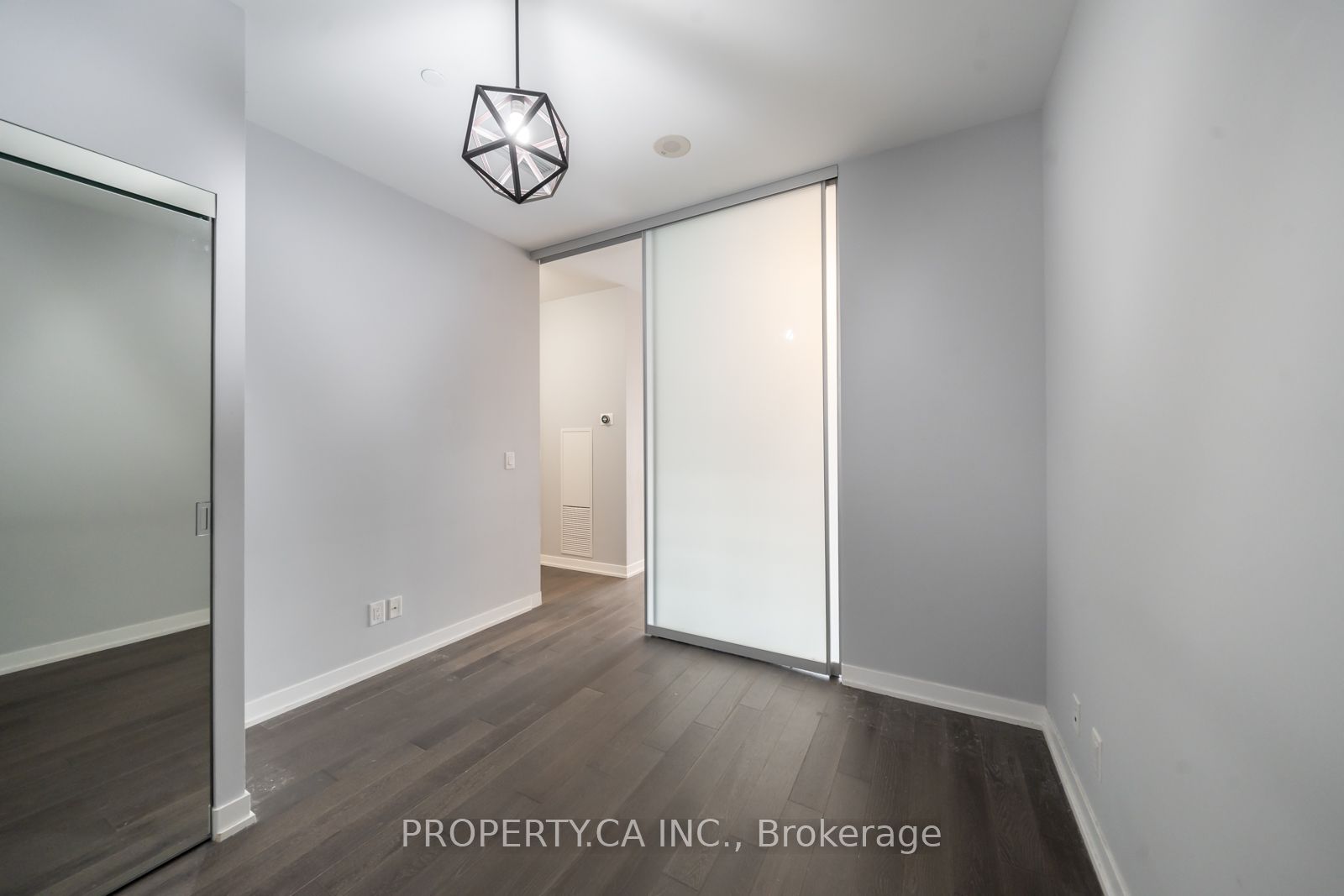 1830 Bloor Street W #335
