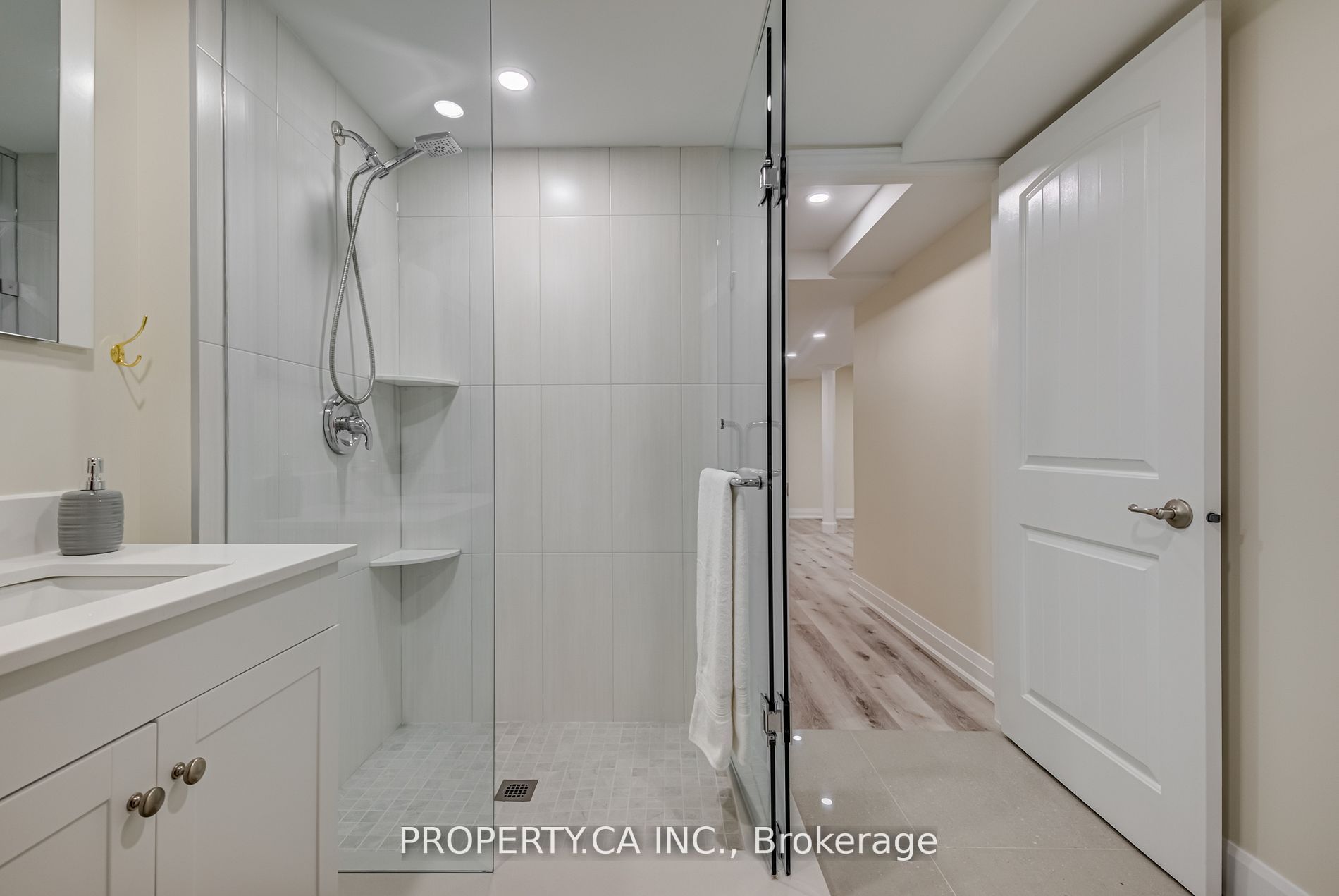 1232 Guelph Line, #12