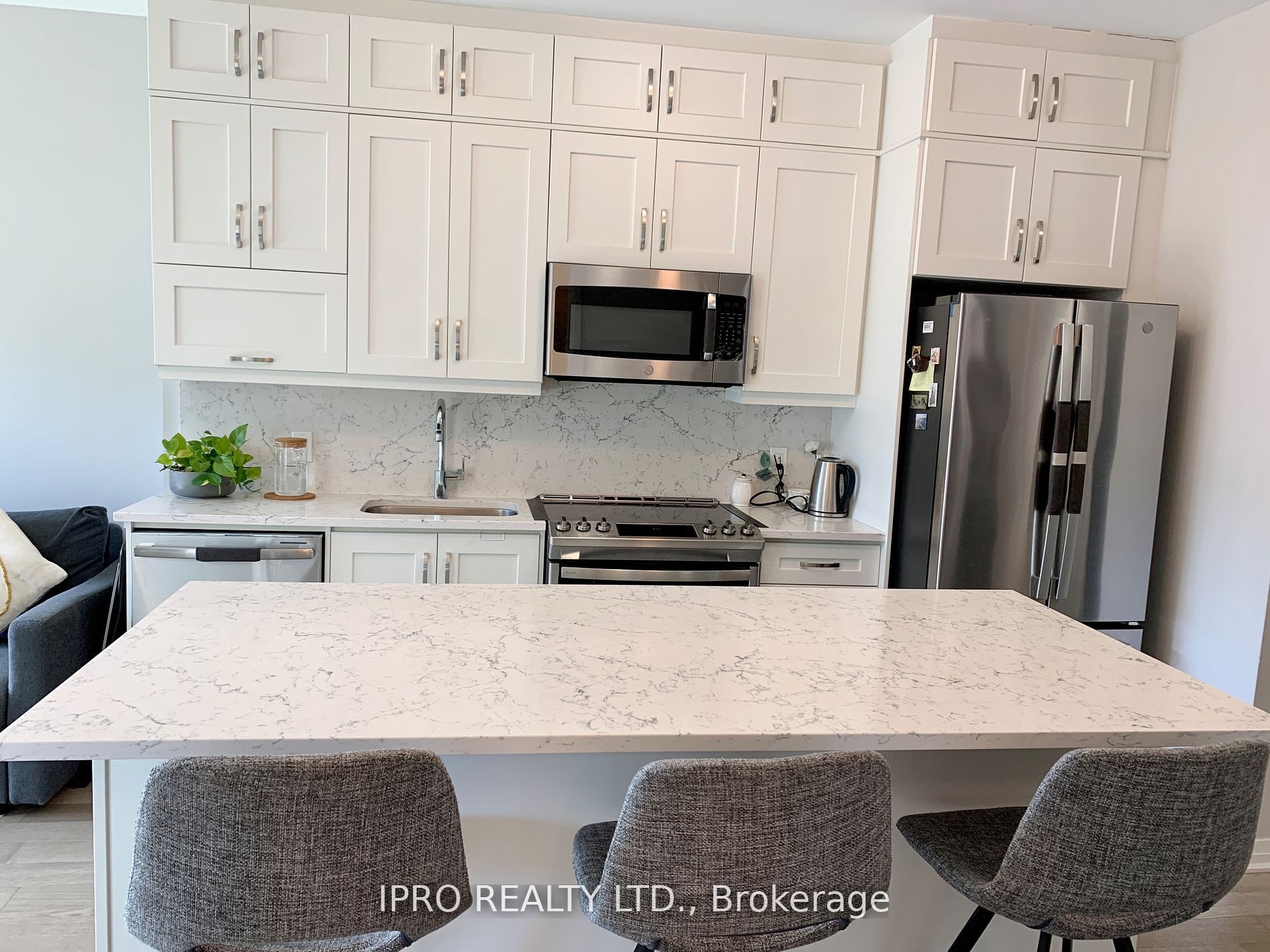 102 Grovewood Common, #503