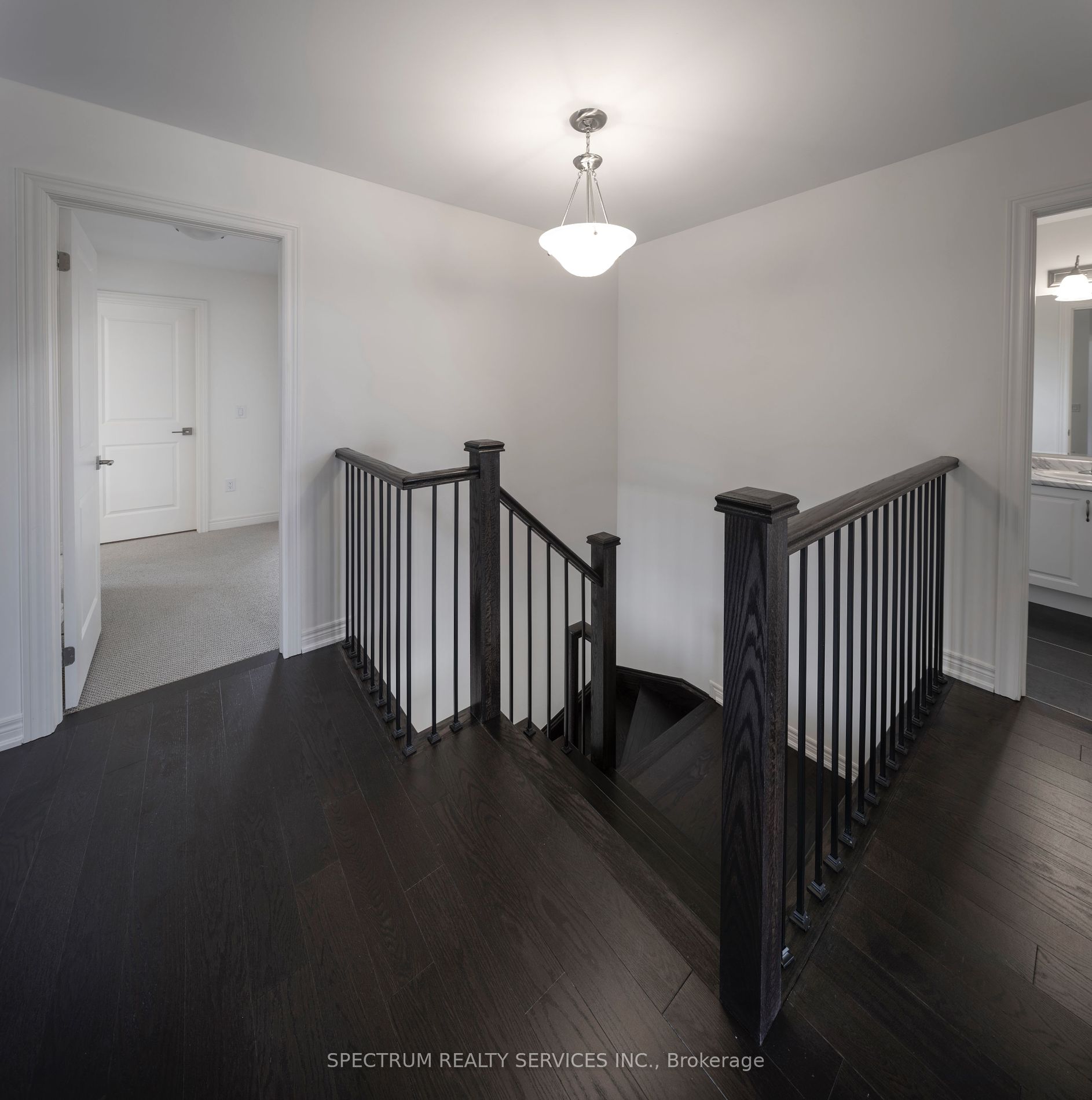 60 Donald Stewart Rd