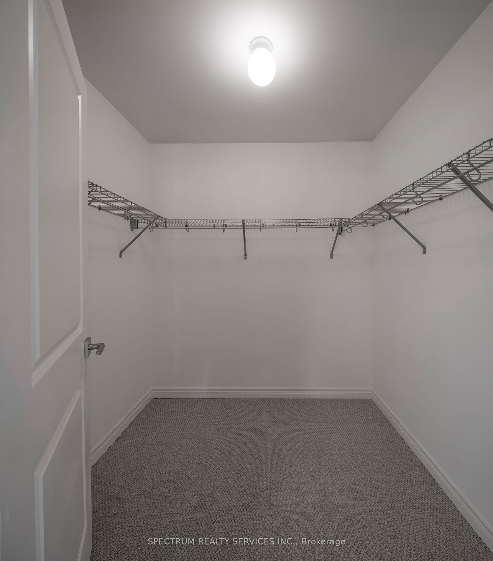 60 Donald Stewart Rd