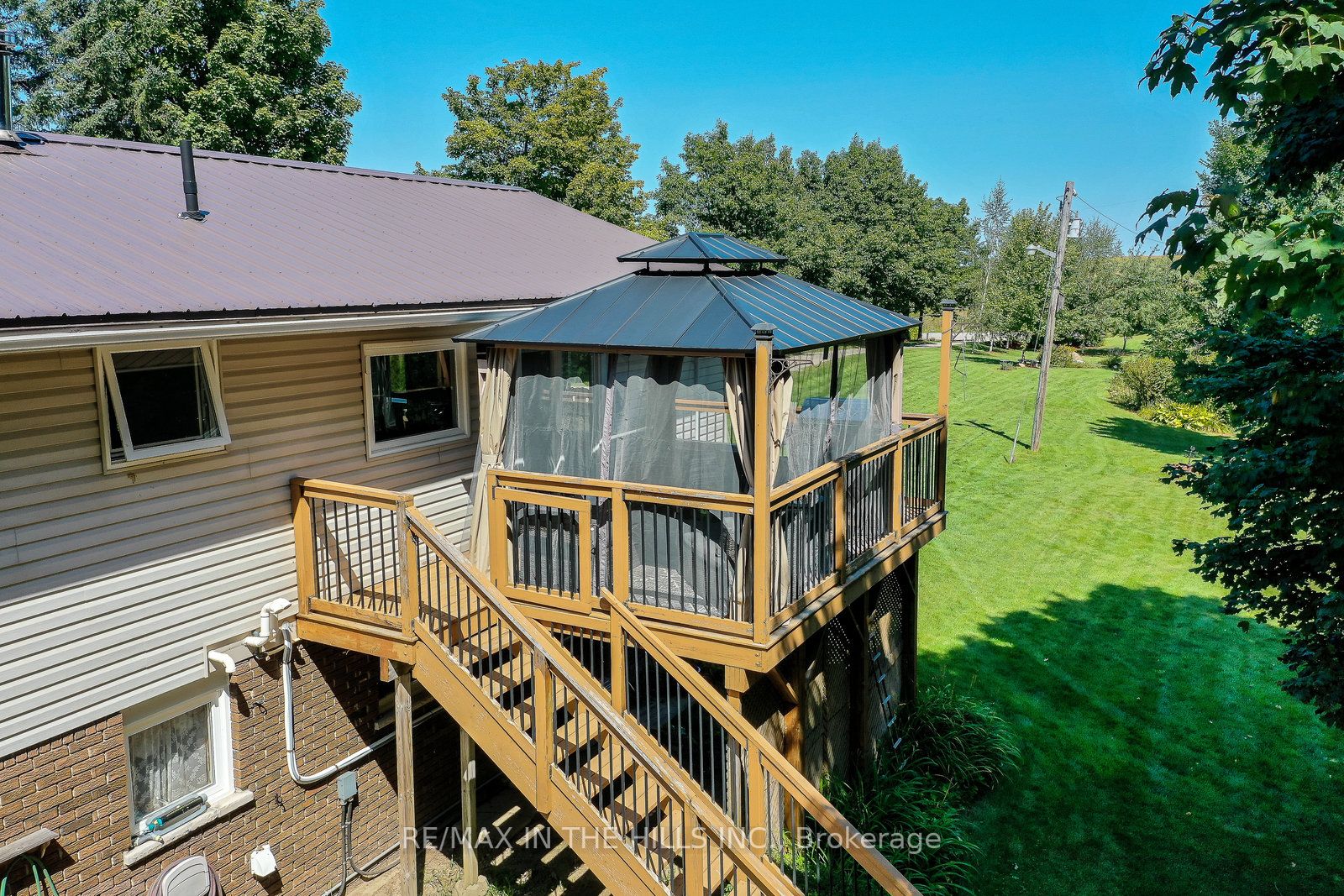 20538 Horseshoe Hill Road