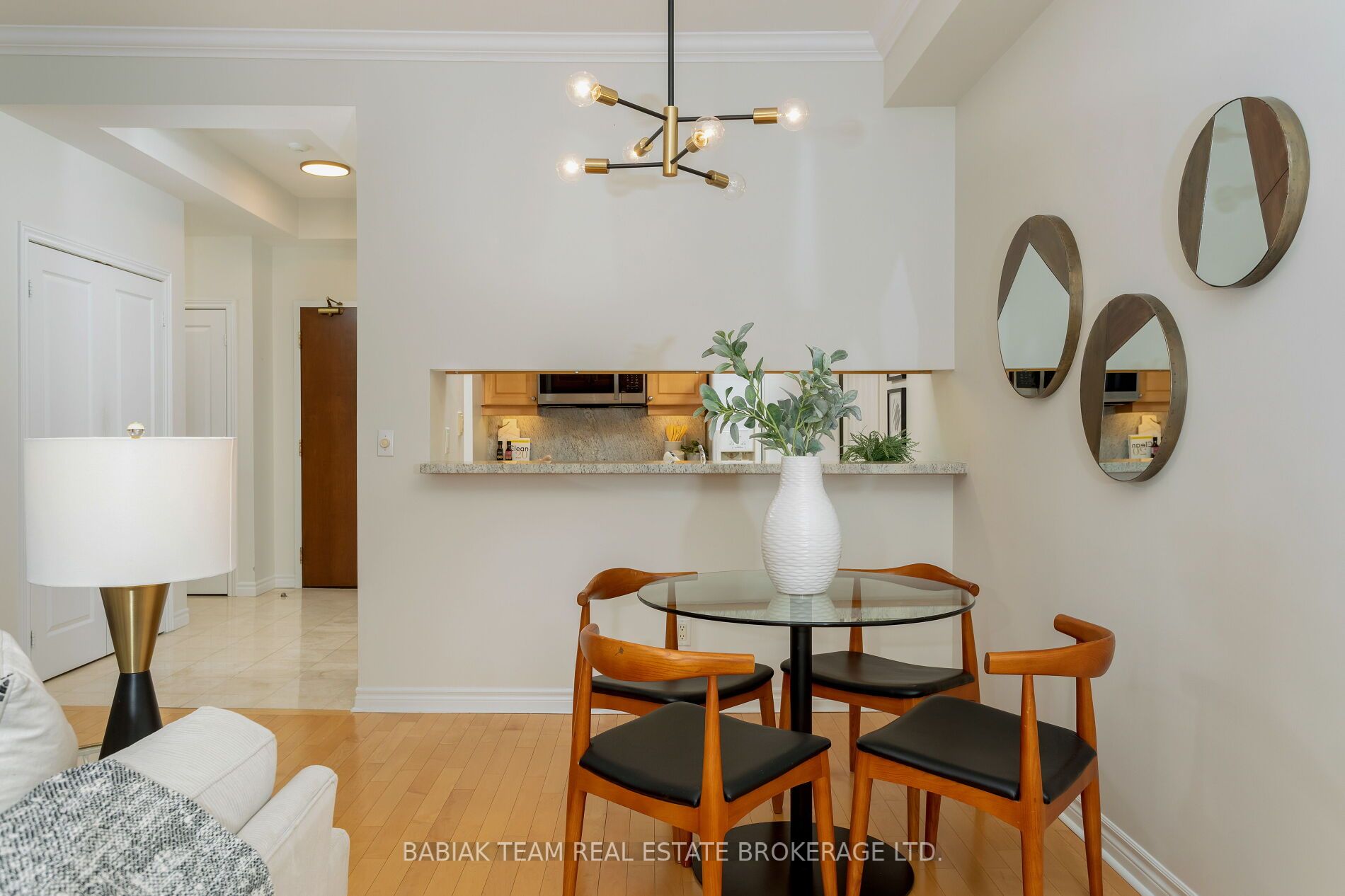 2662 Bloor St W, #1005