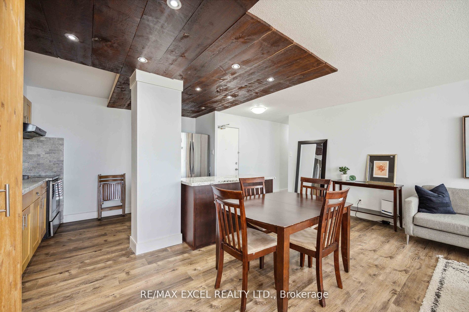 80 Grandravine Dr, #616