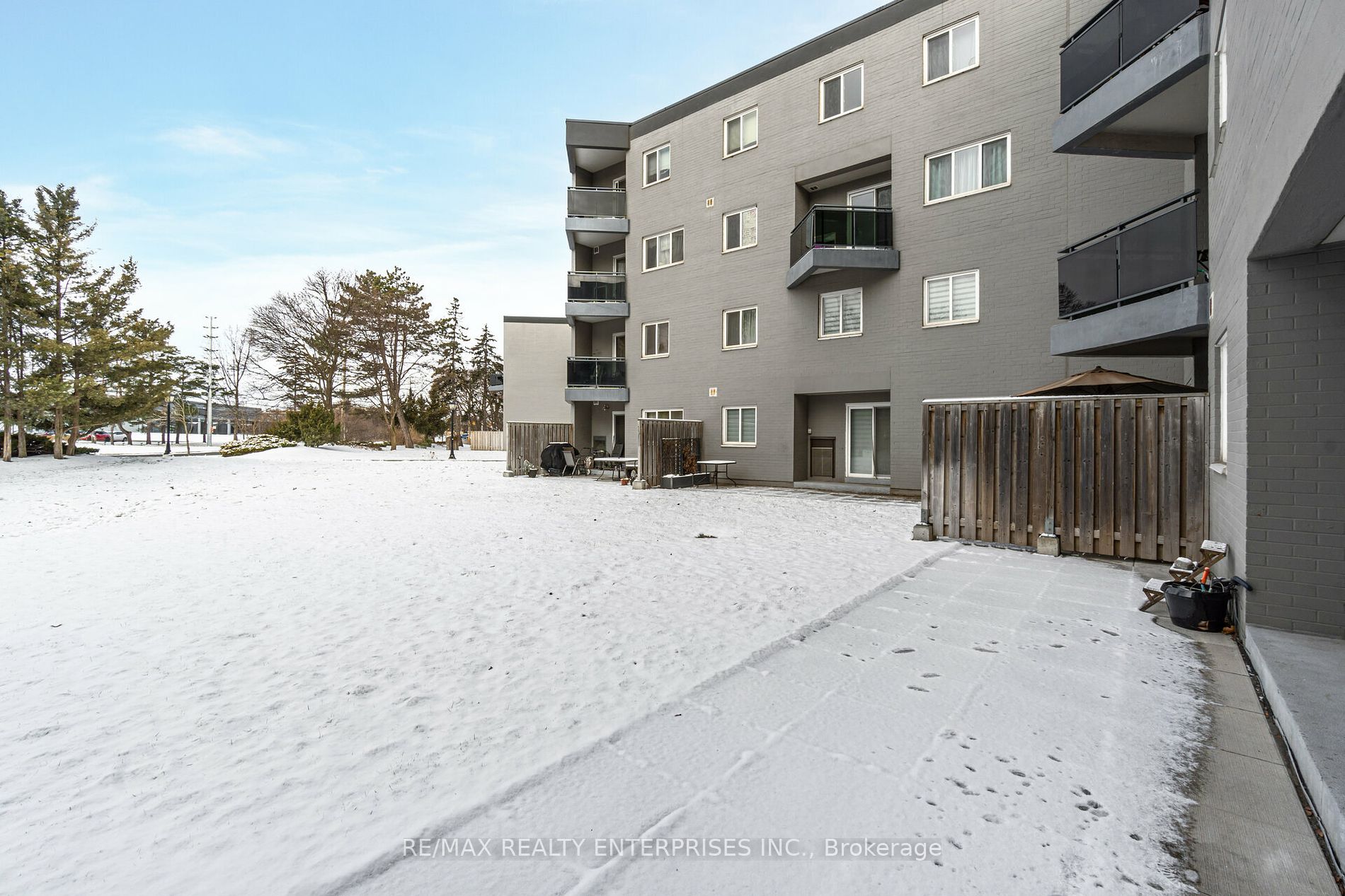2001 Bonnymede Dr, #13