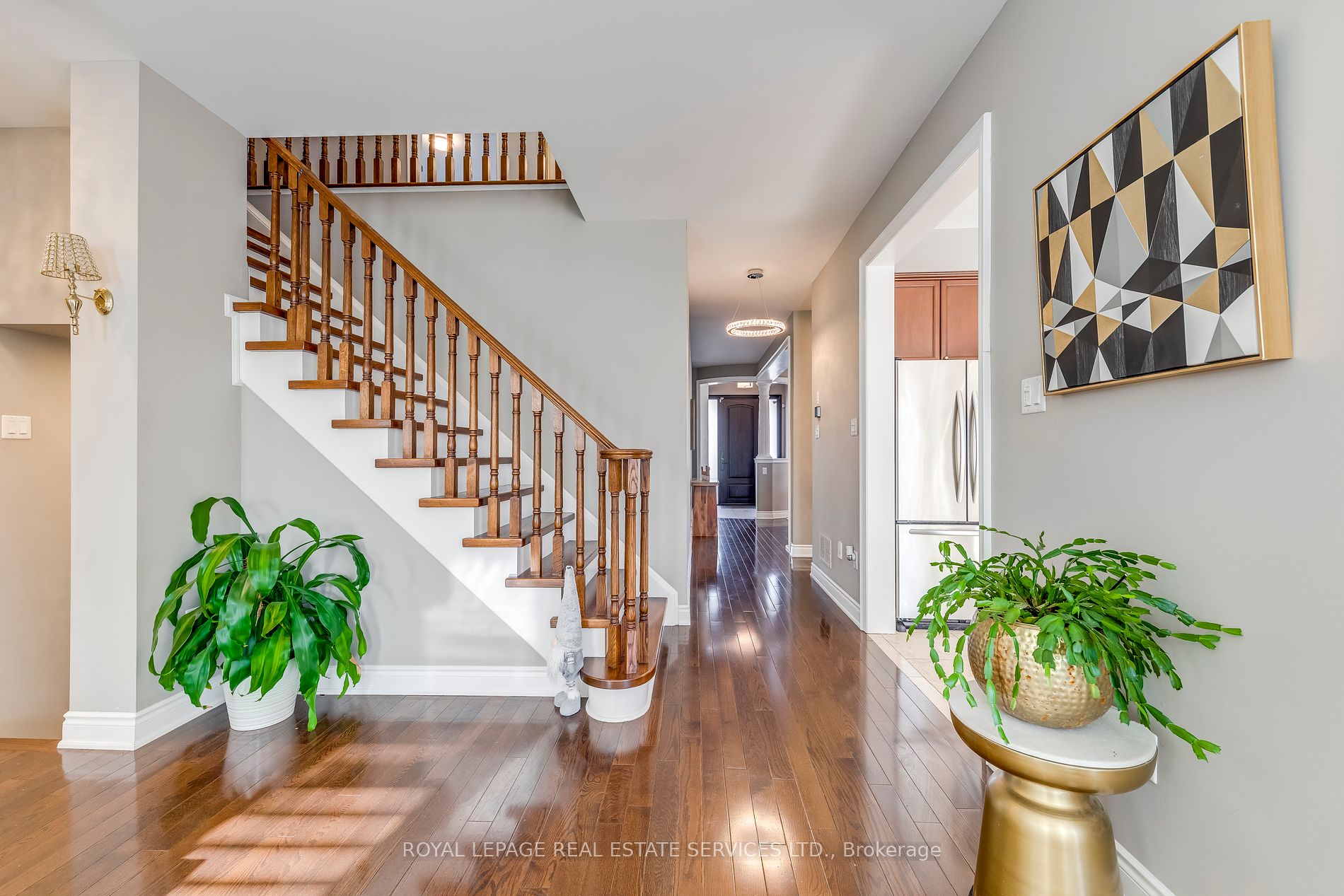 1215 Jezero Cres