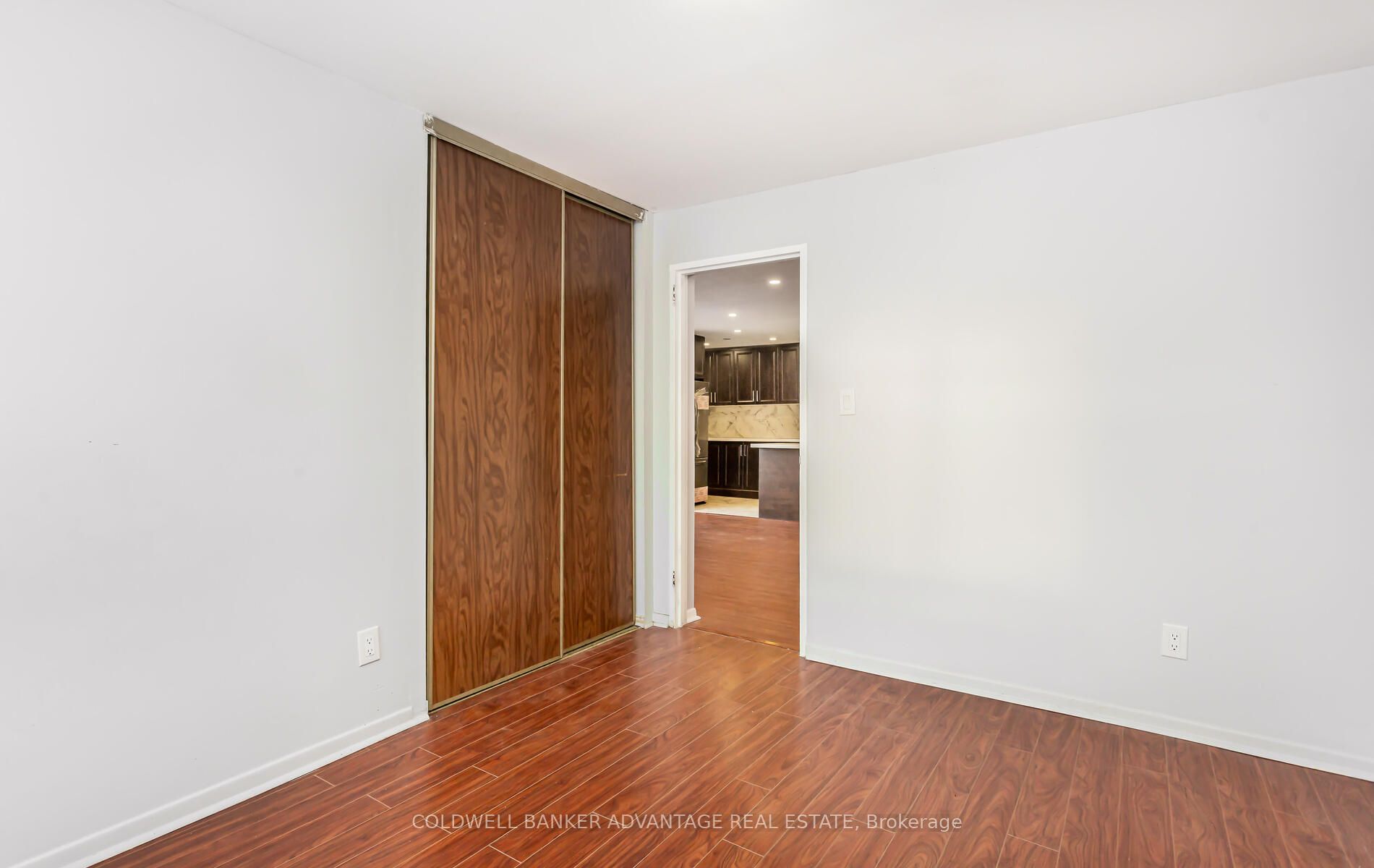 3025 The Credit Woodlands Drive, #355