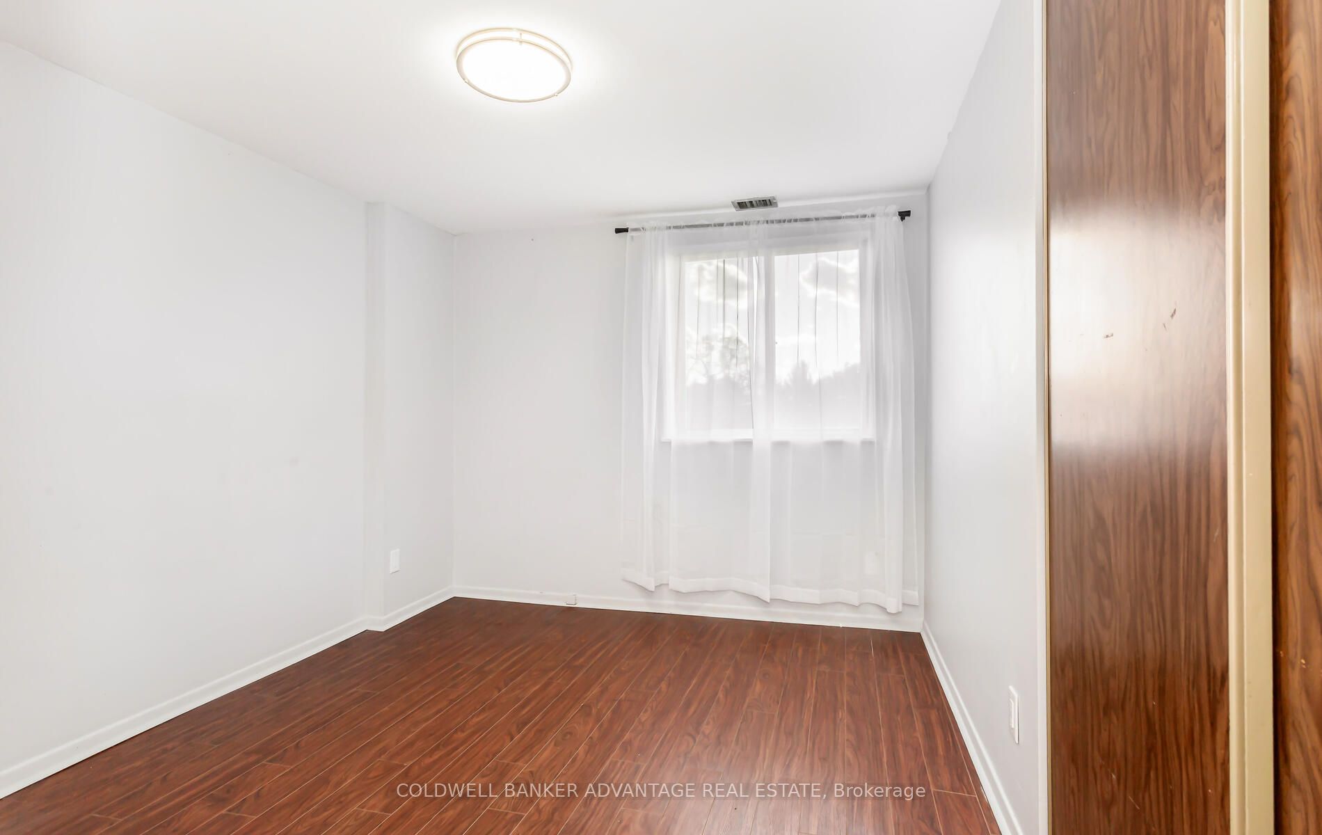 3025 The Credit Woodlands Drive, #355