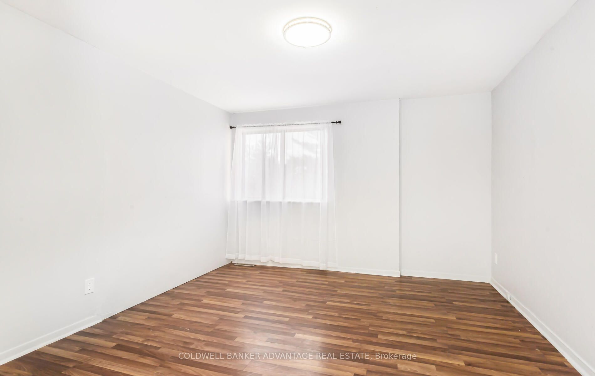 3025 The Credit Woodlands Drive, #355