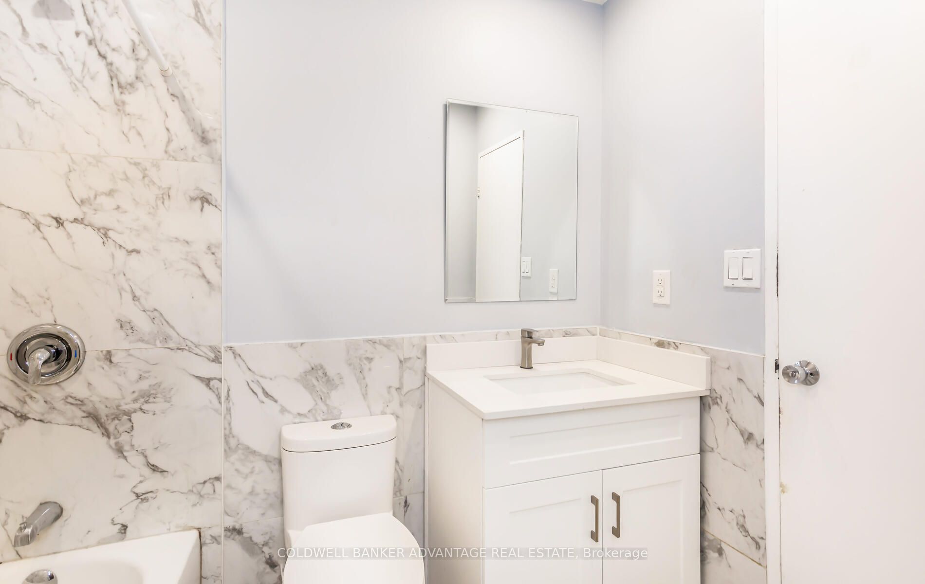 3025 The Credit Woodlands Drive, #355