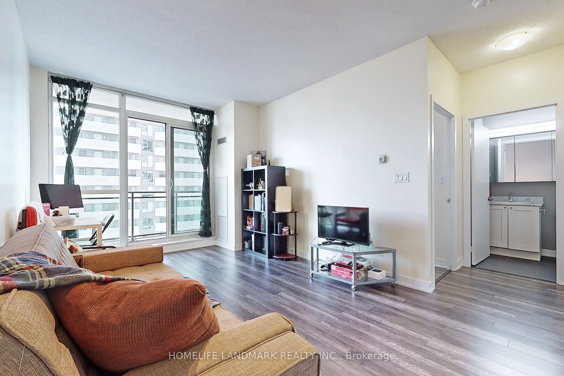 4070 Confederation Pkwy, #1601