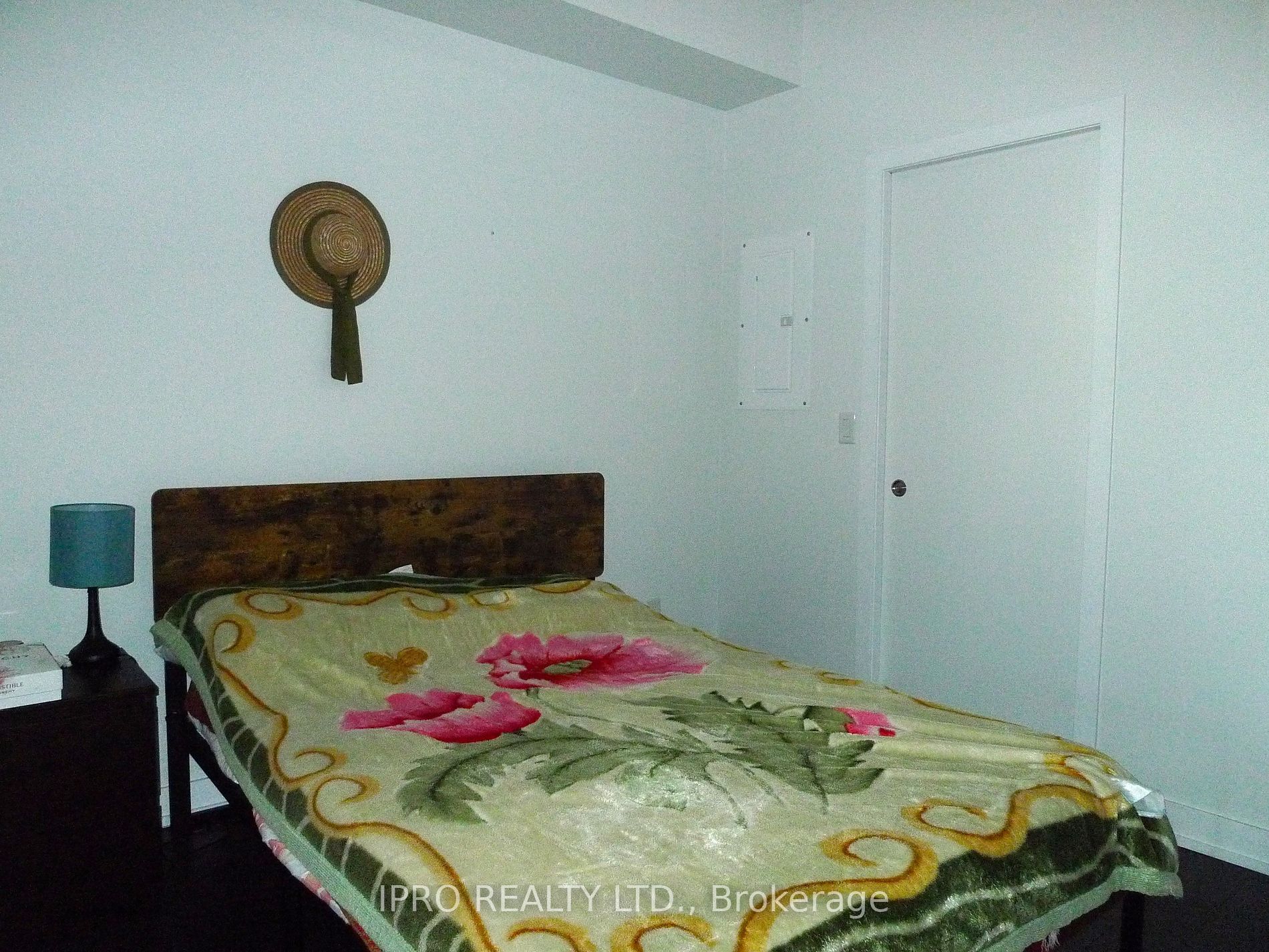 2490 Old Bronte Road, #216