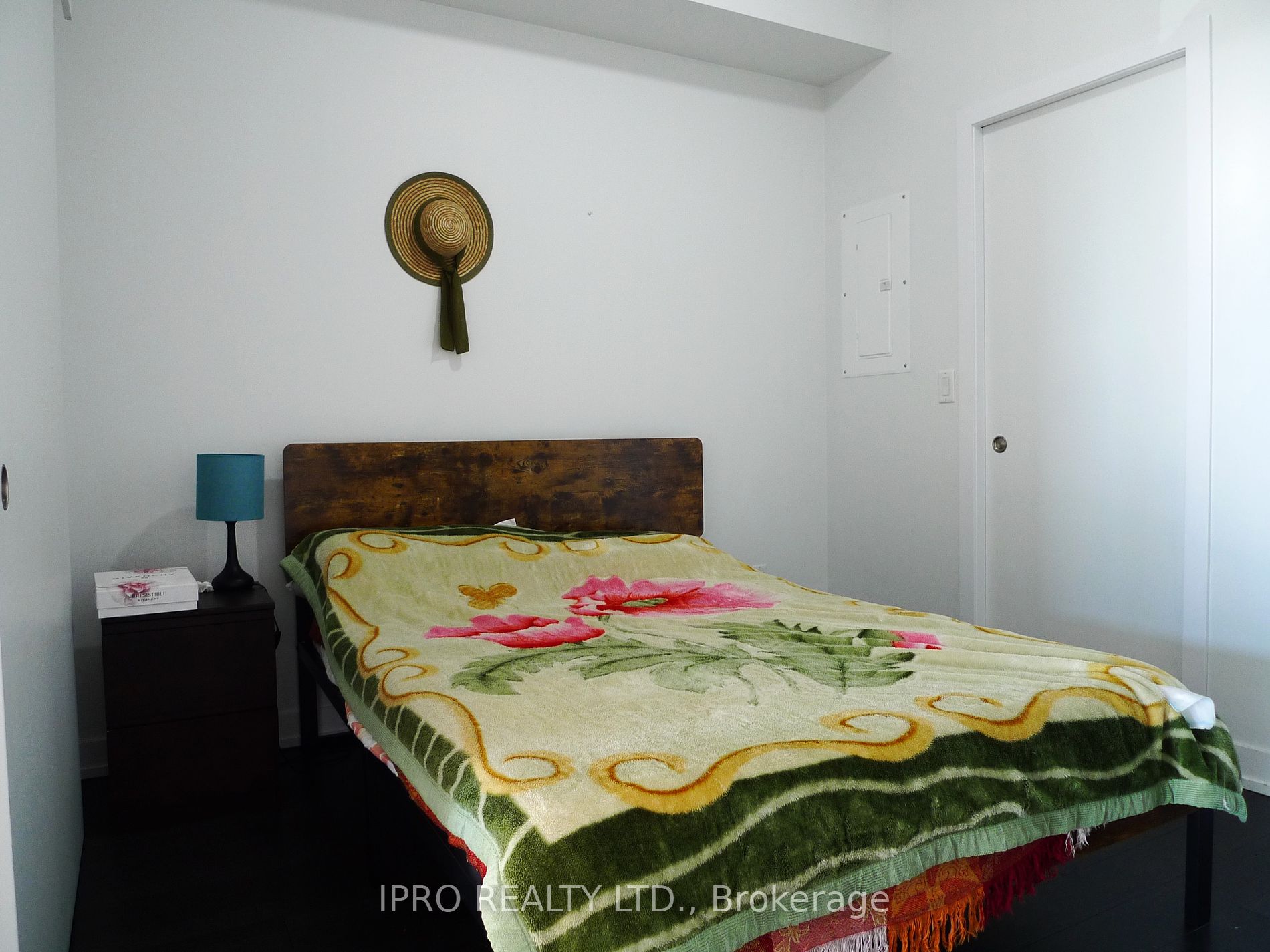 2490 Old Bronte Road, #216