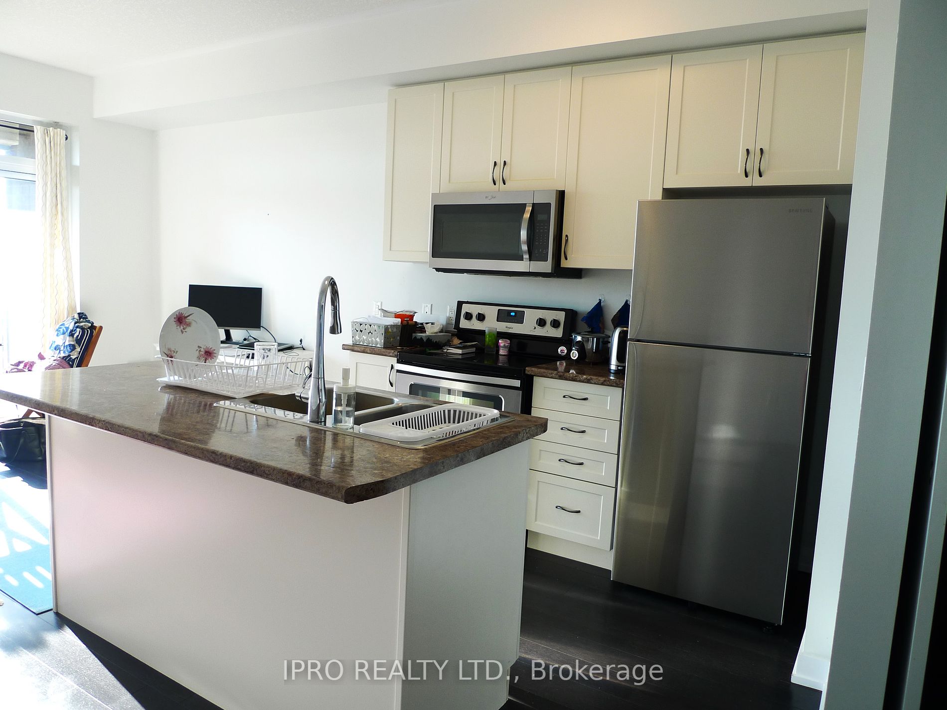 2490 Old Bronte Road, #216