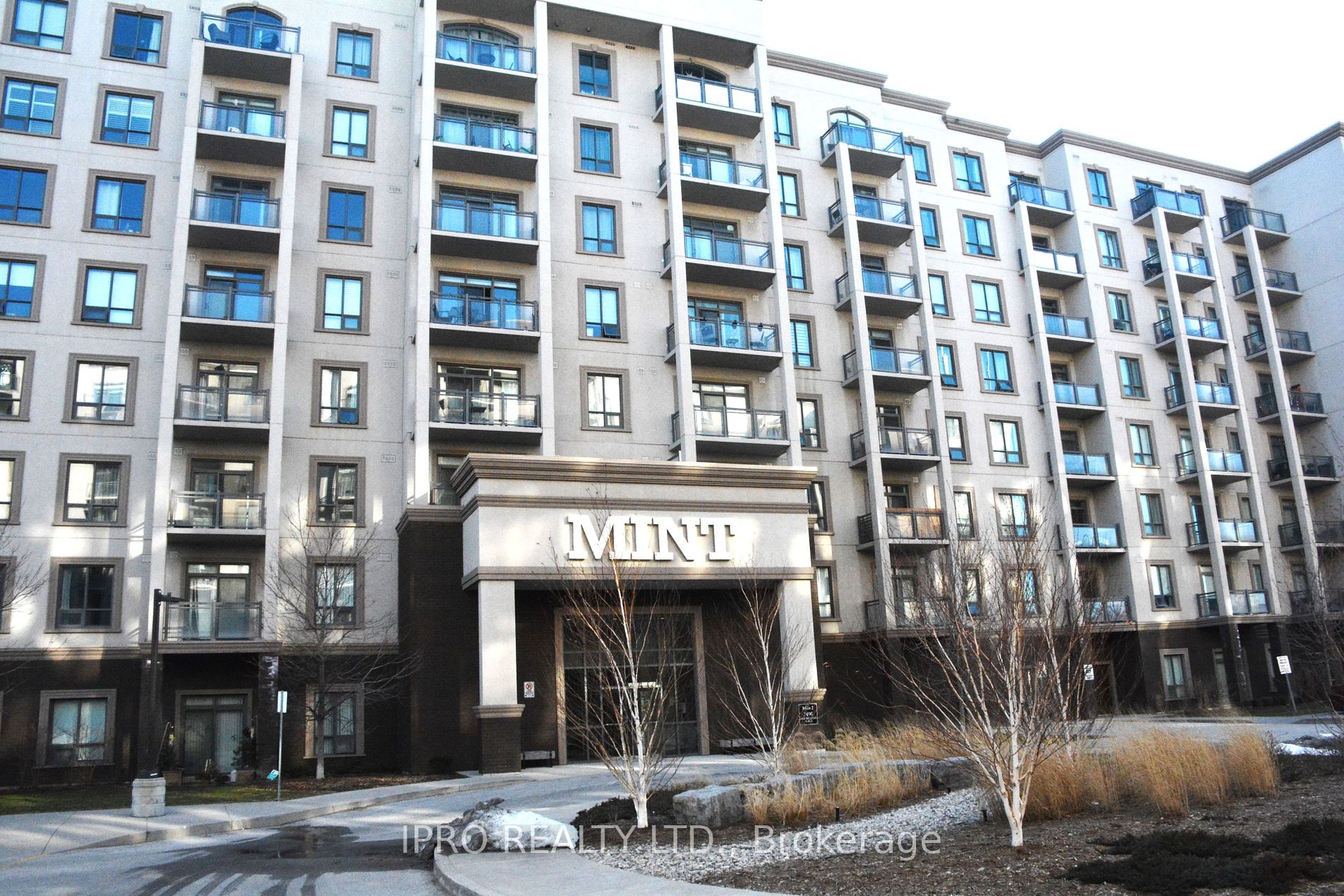 2490 Old Bronte Road, #216