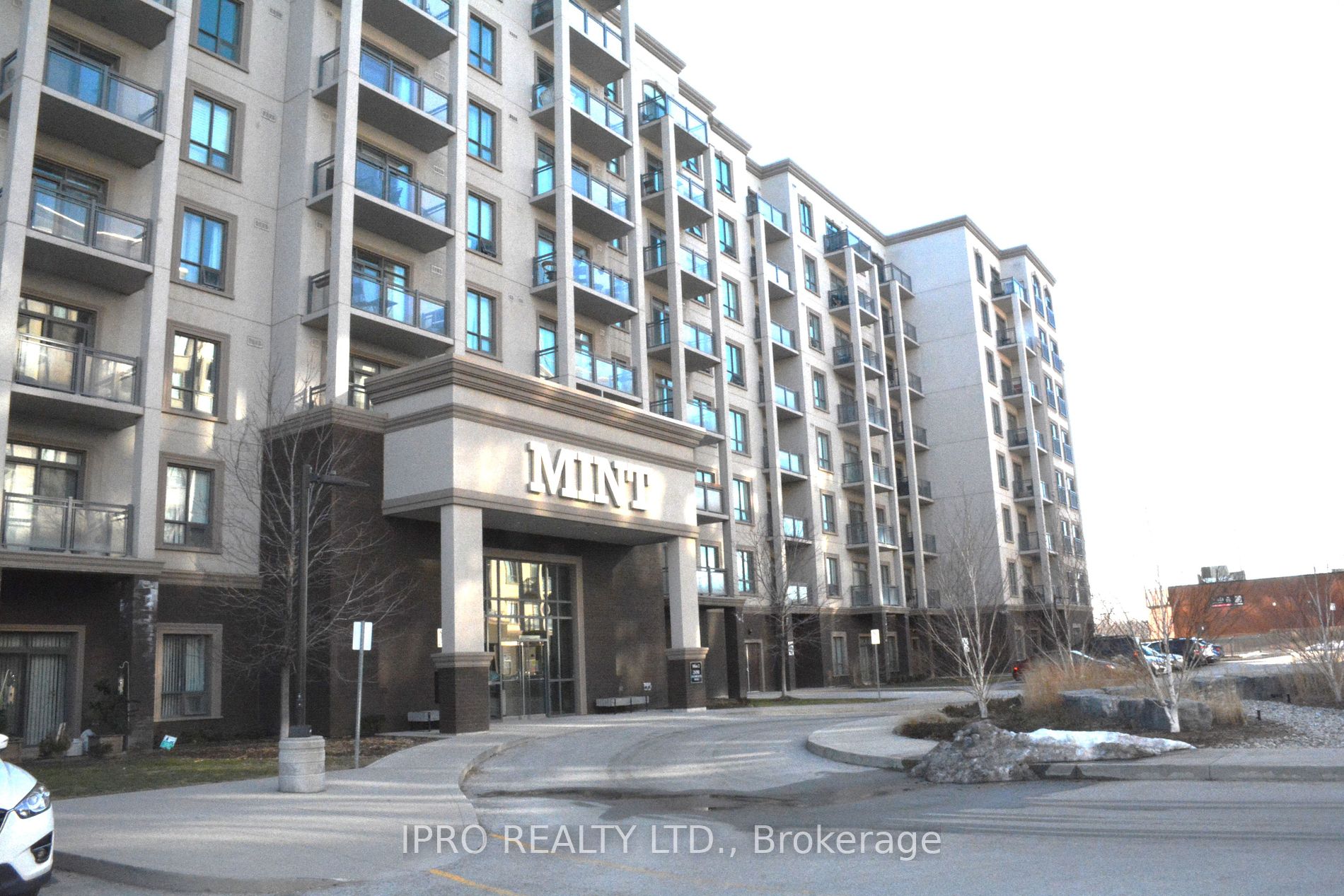 2490 Old Bronte Road, #216