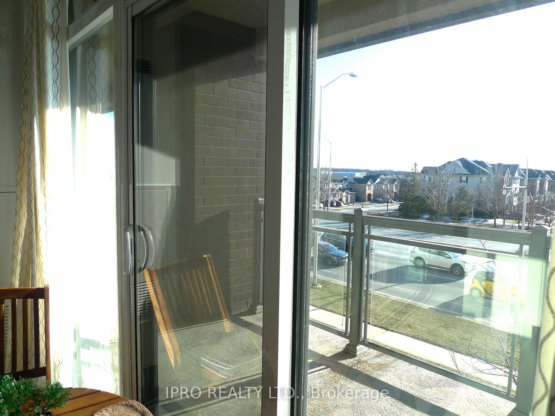 2490 Old Bronte Road, #216