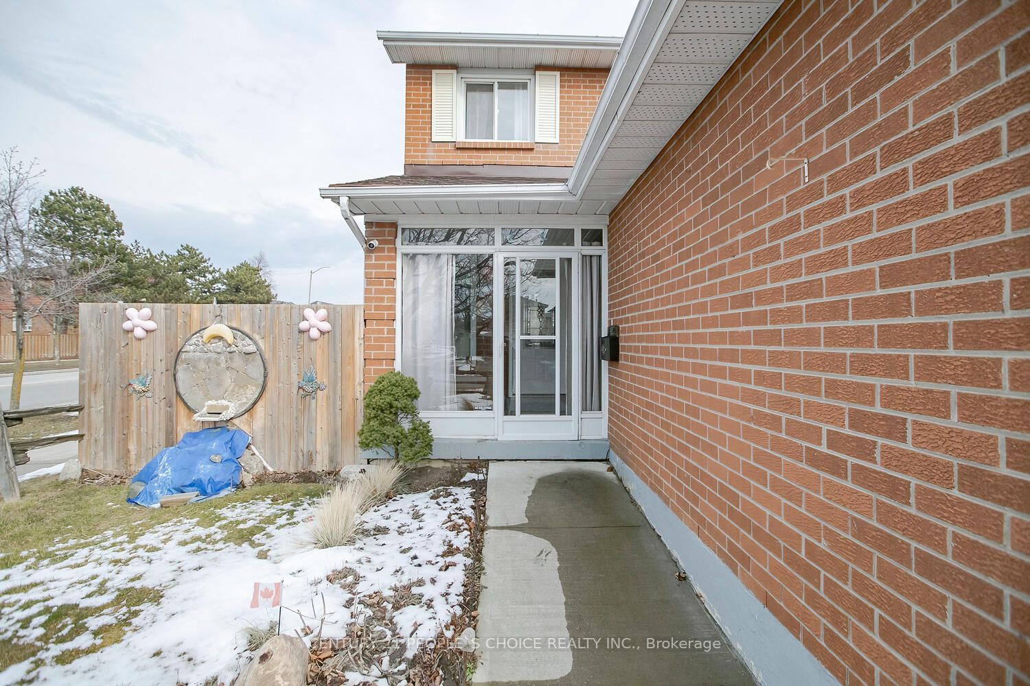 84 Stephensen Crt