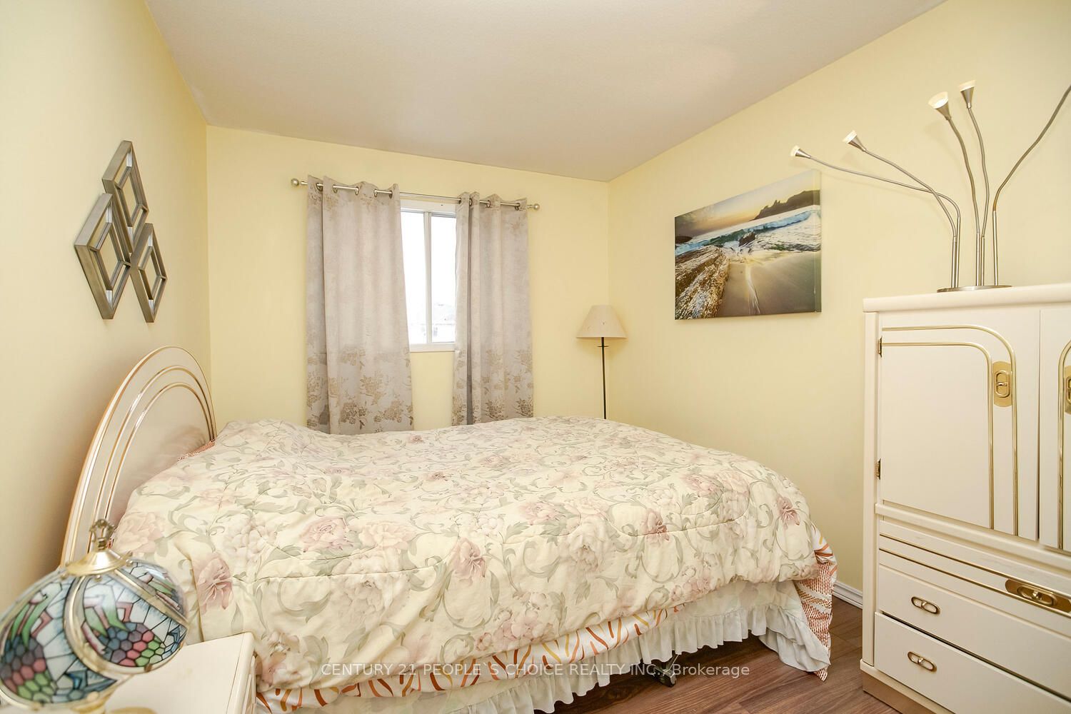 84 Stephensen Crt