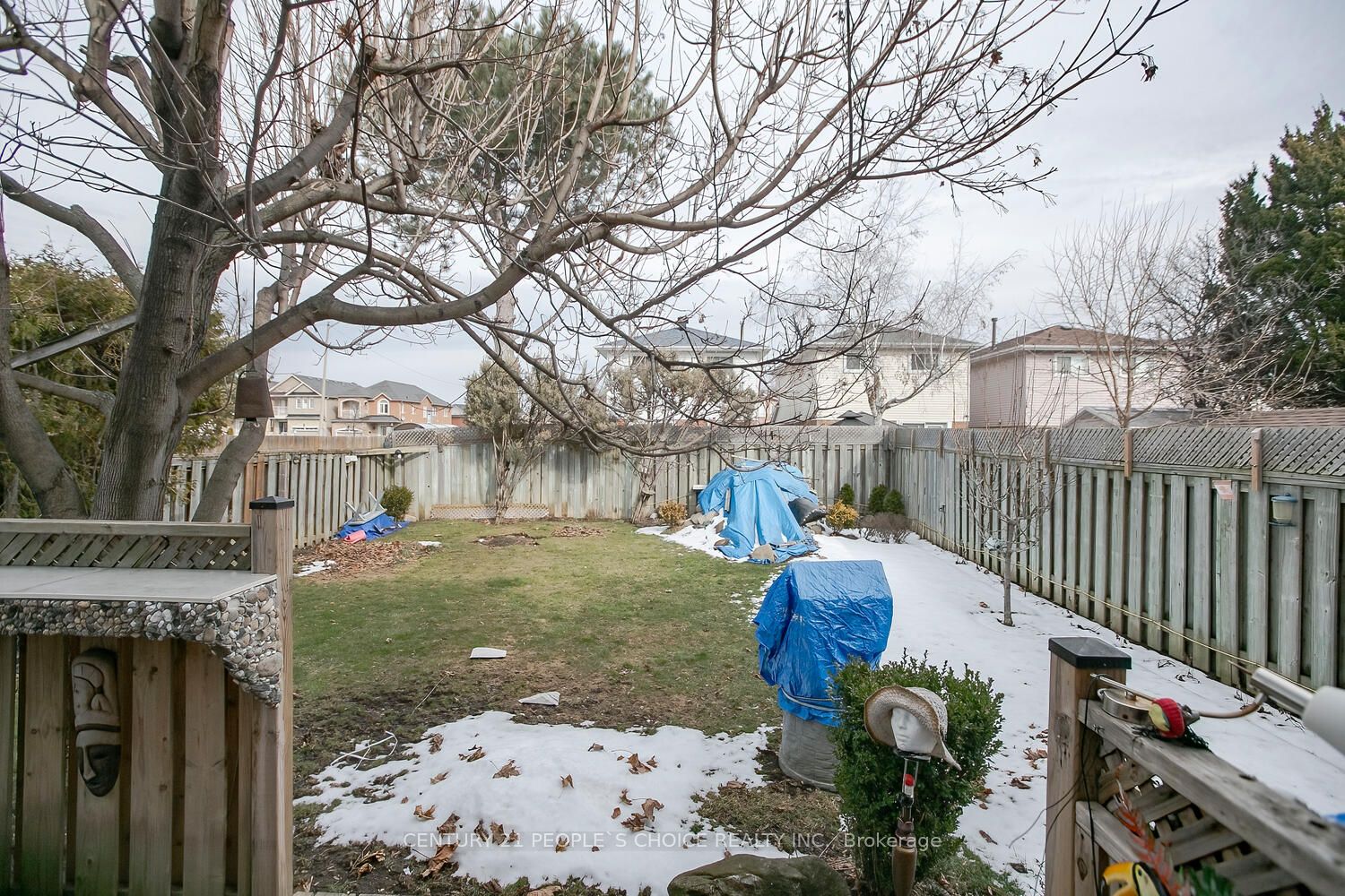 84 Stephensen Crt